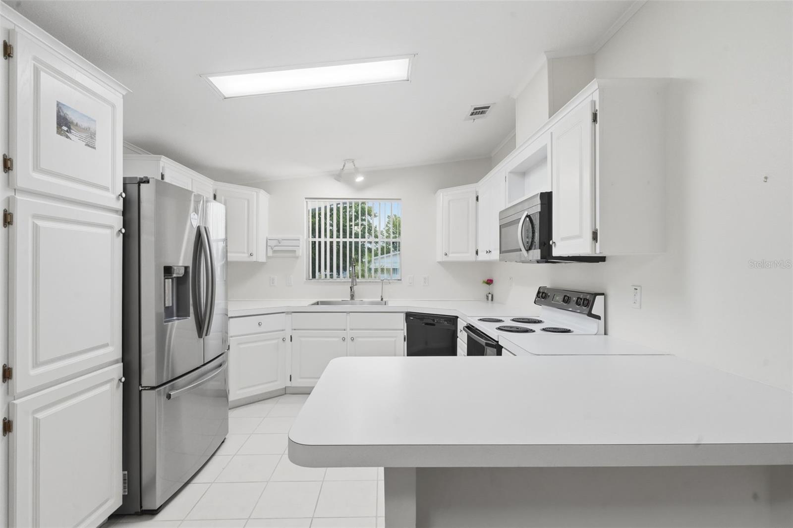 V4949483 Property Photo 22