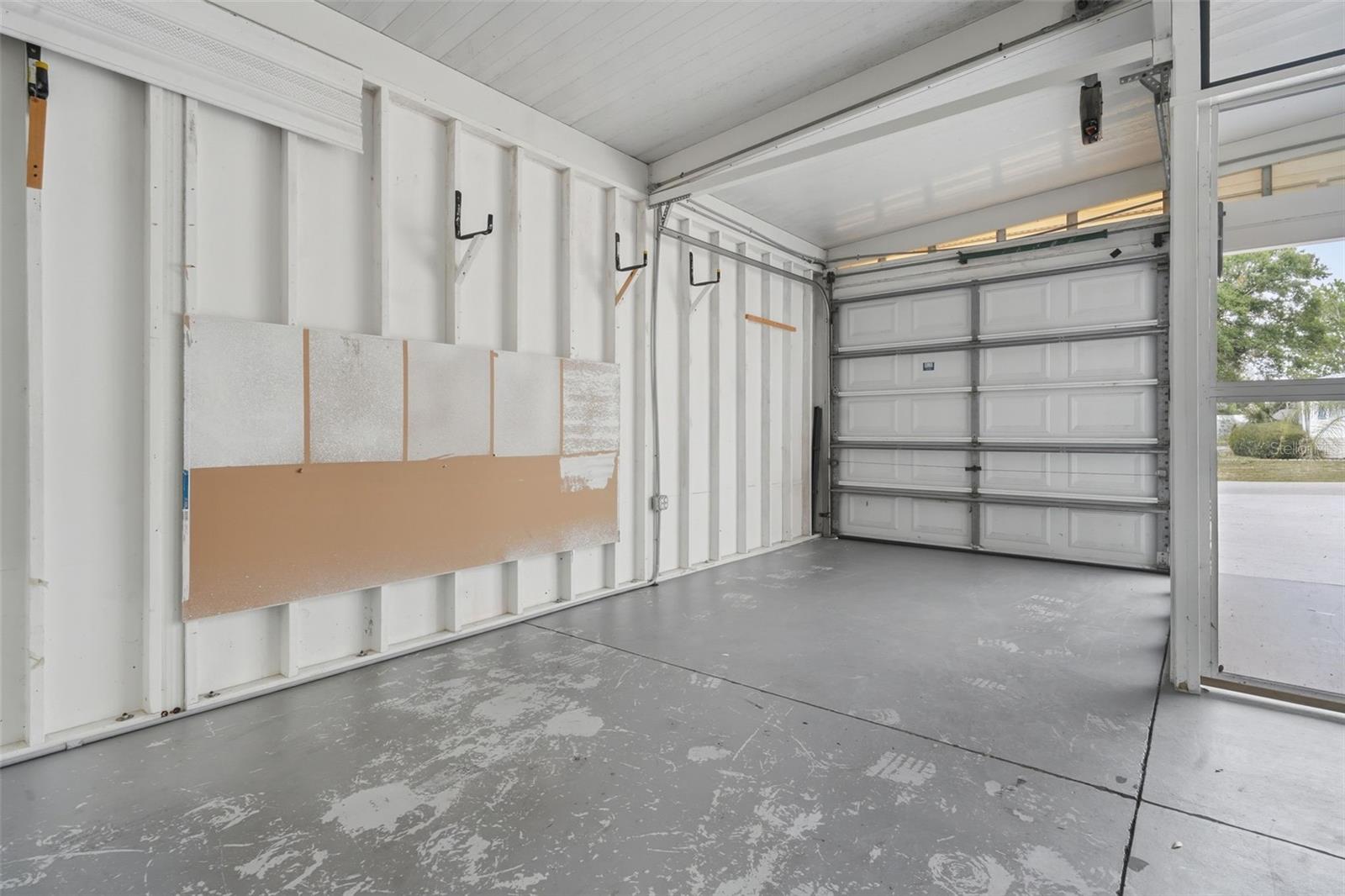 V4949483 Property Photo 42