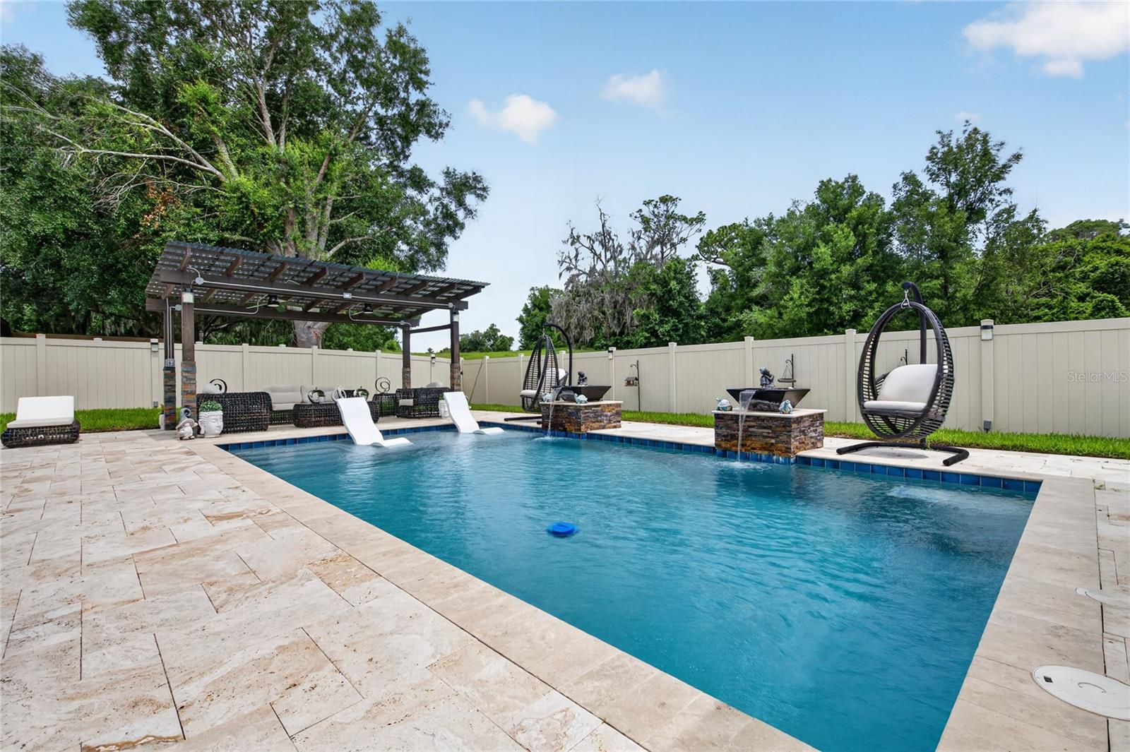 1801 Waterside Oaks Dr Property Photo 31