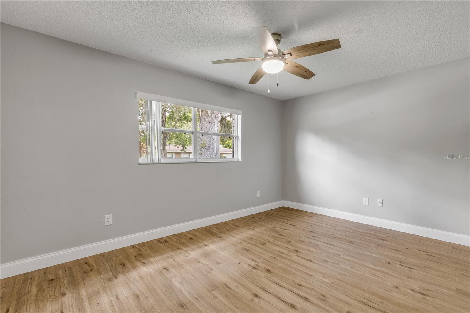 3655 Dame St Property Photo 21