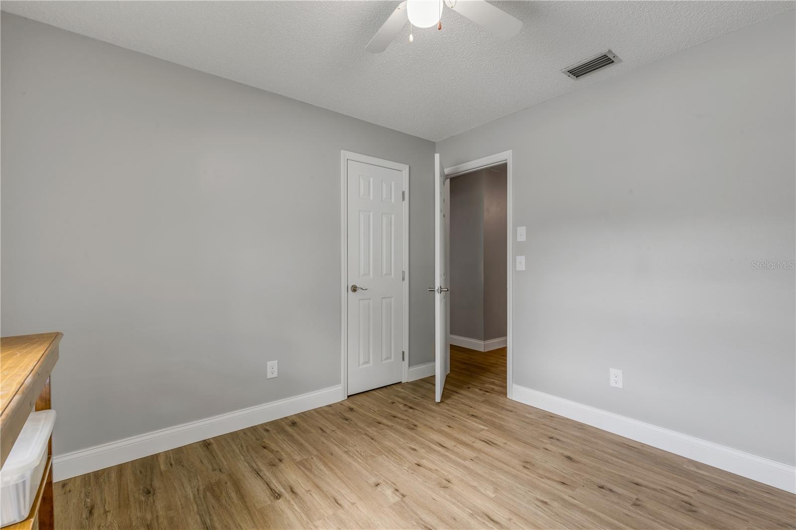 3655 Dame St Property Photo 25