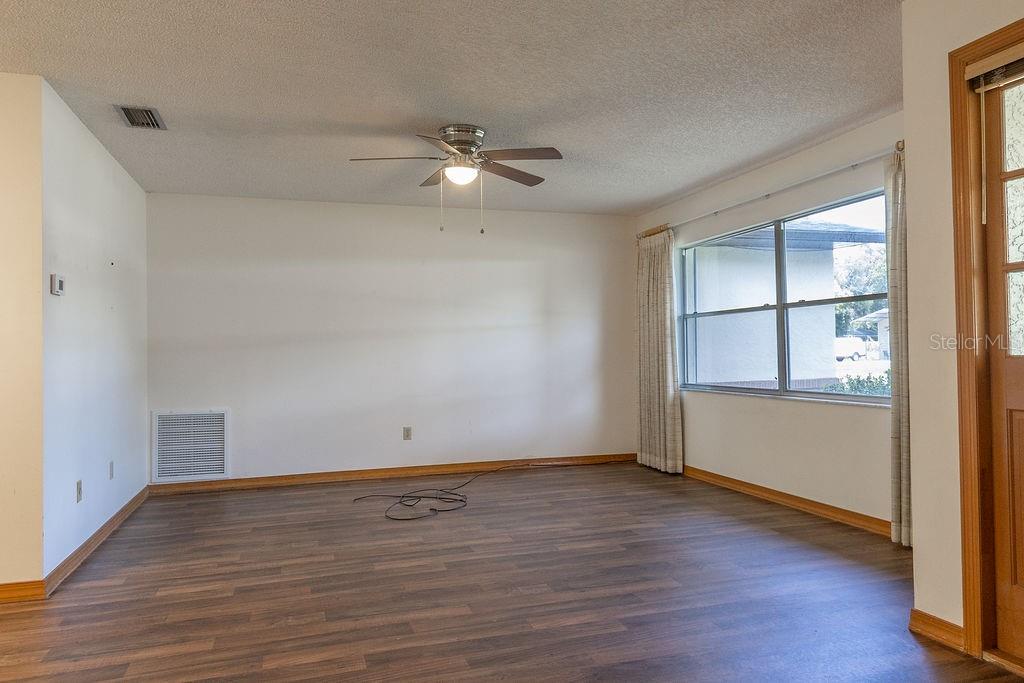 919 E Michigan Ave Property Photo 5