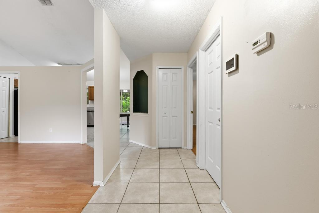 1714 20th St Property Photo 8