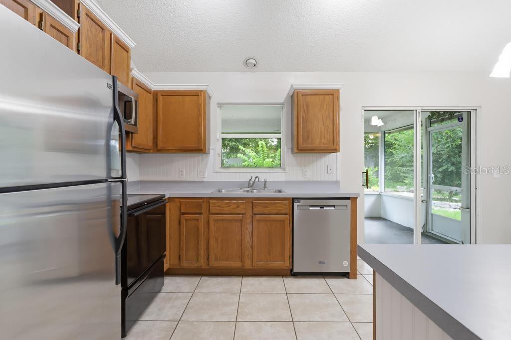 1714 20th St Property Photo 13