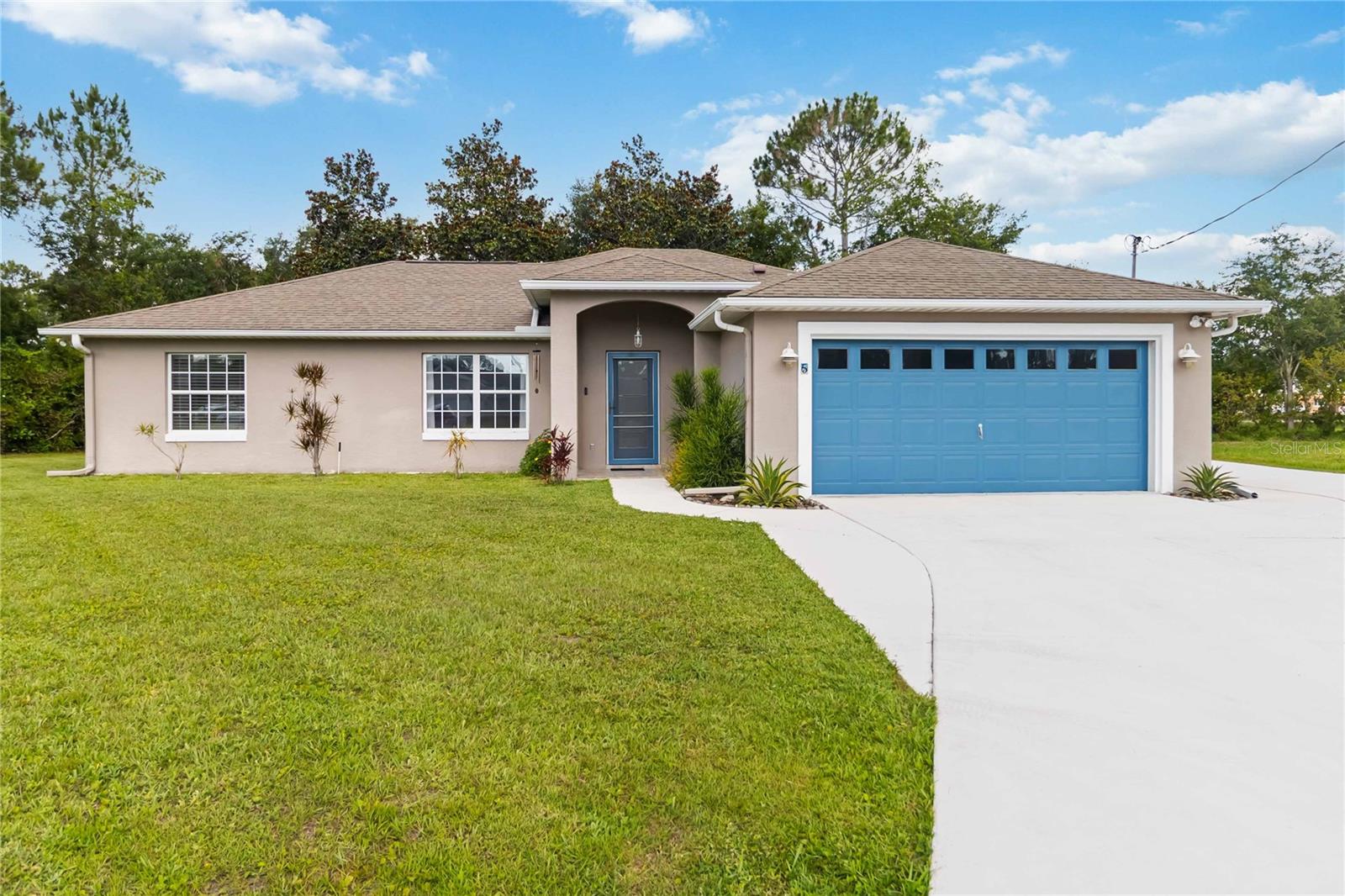 5 BIRD OF PARADISE PL Property Photo 1