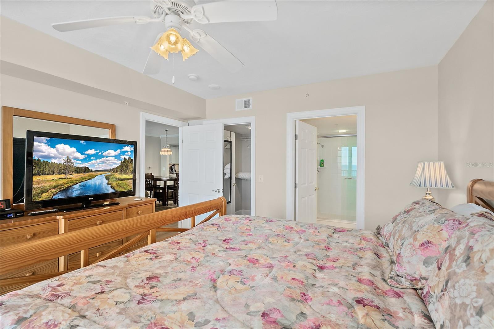 2055 S Atlantic Ave #1006 Property Photo 28