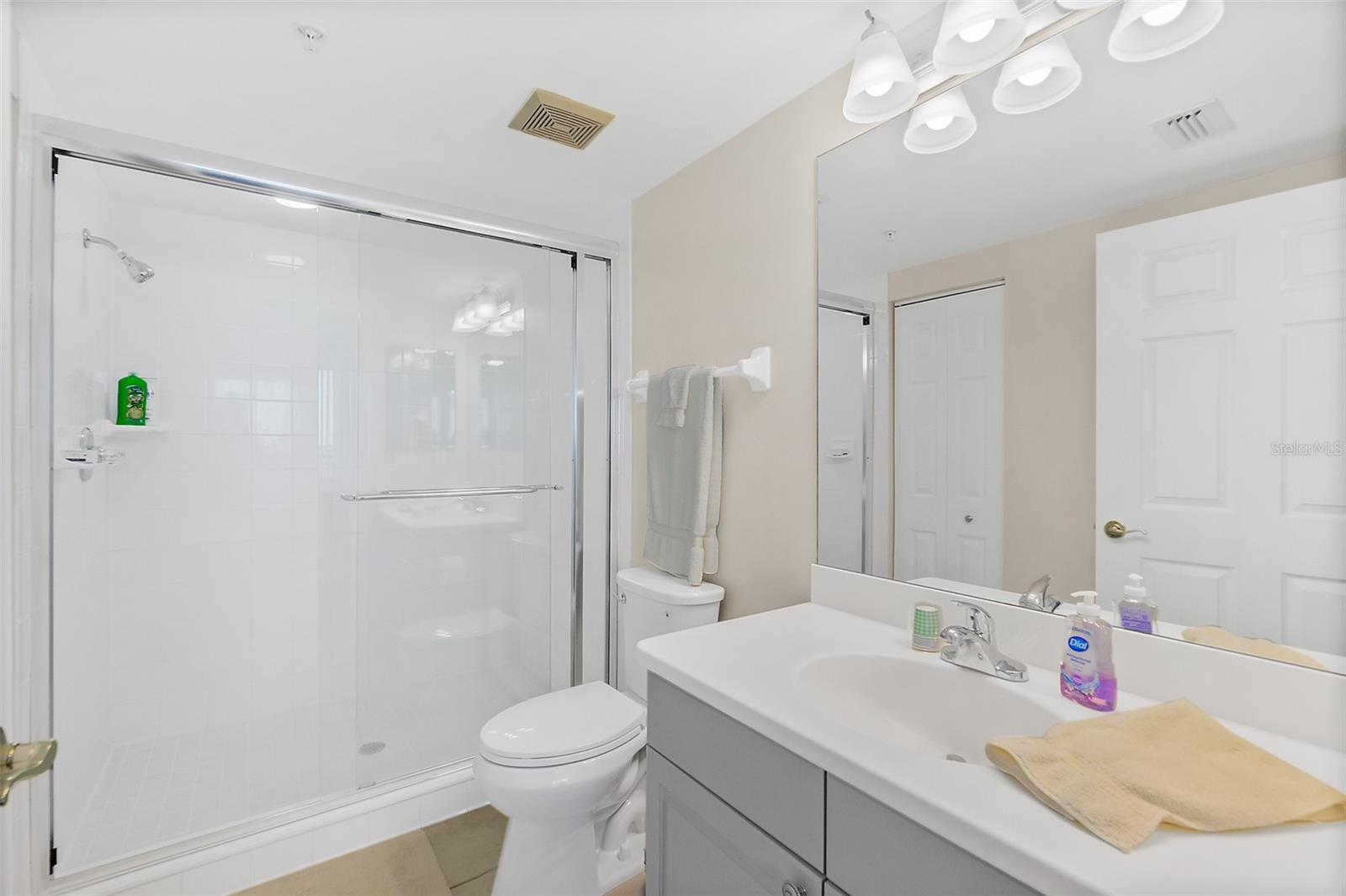 2055 S Atlantic Ave #1006 Property Photo 30