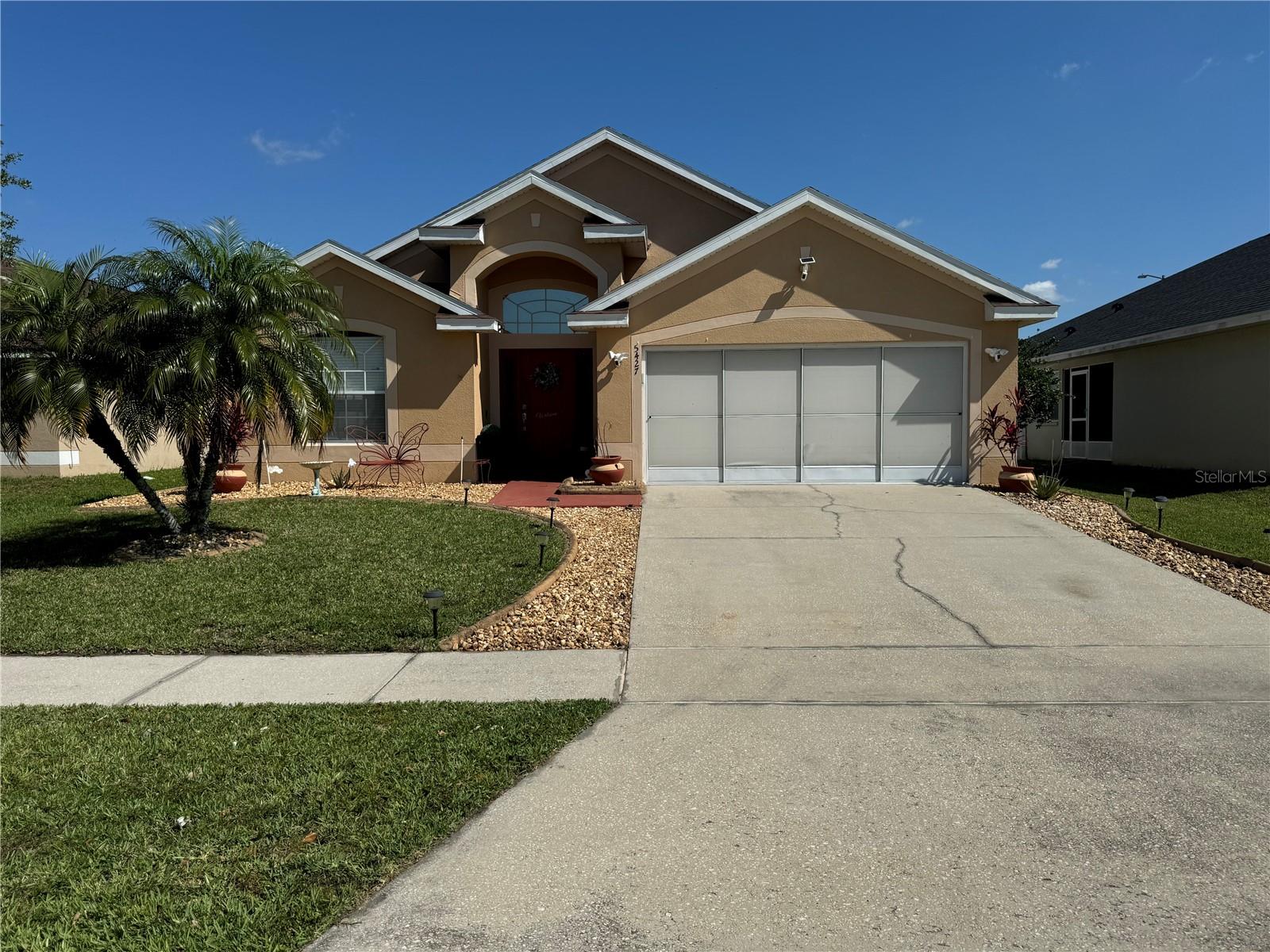 5427 Bryce Canyon Dr Property Photo 1