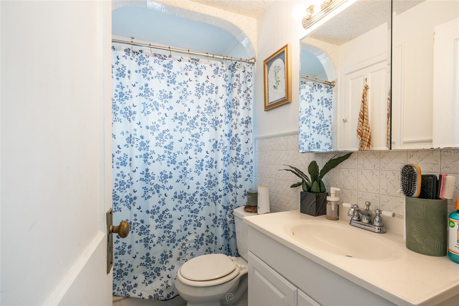 4 Clarendon Ct Property Photo 13