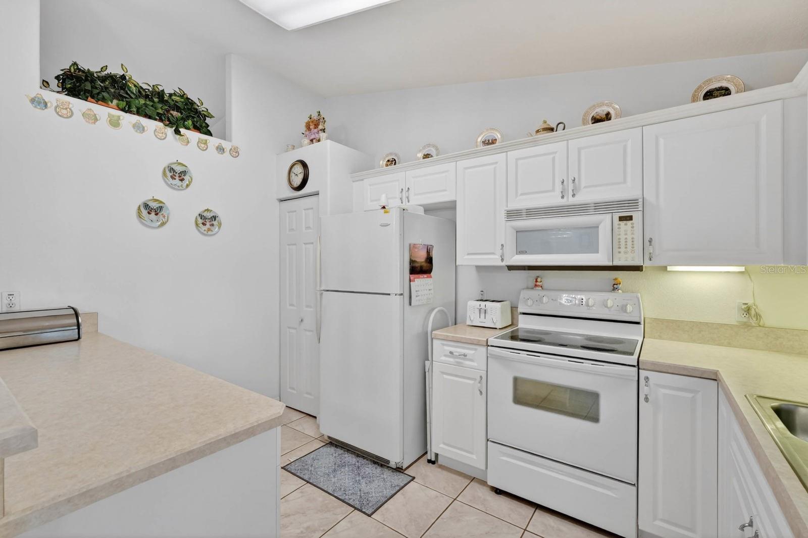 80 Roxboro Property Photo 13