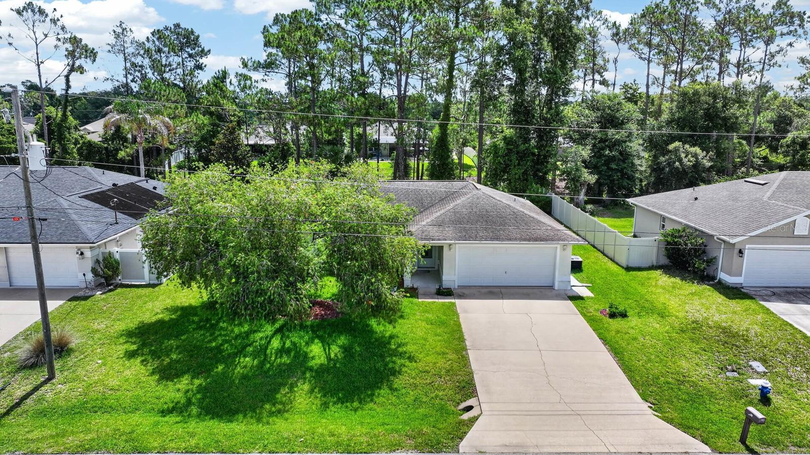 80 Roxboro Property Photo 33