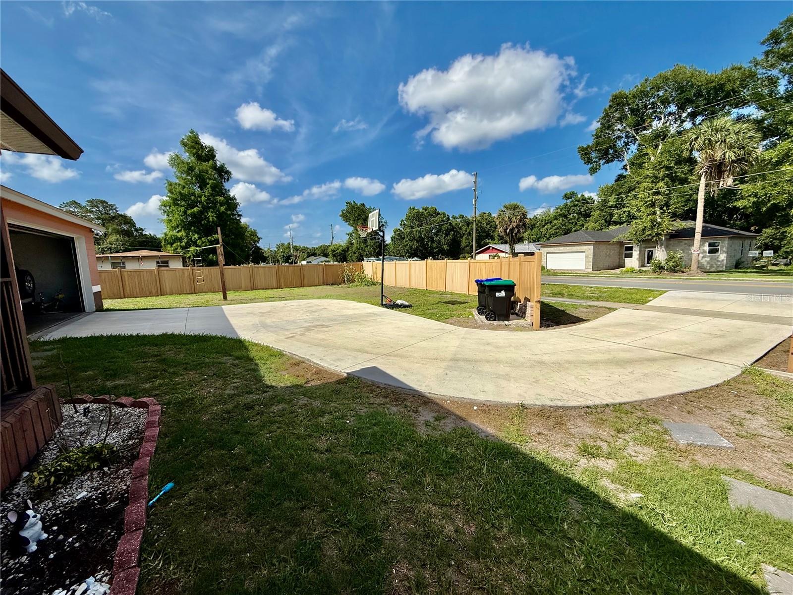 1316 Grayson Dr Property Photo 30
