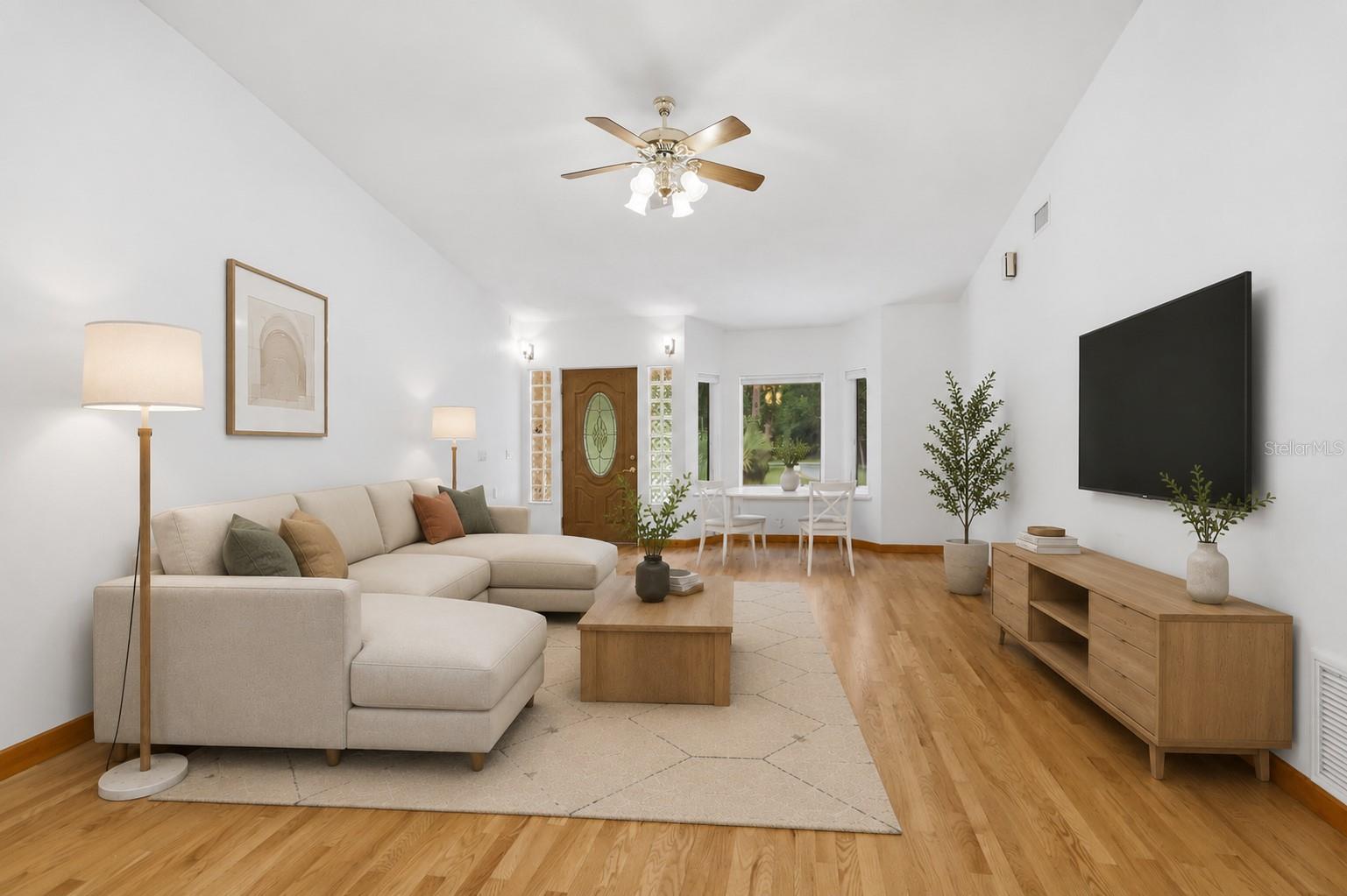 1610 Strathcona Ave Property Photo 14