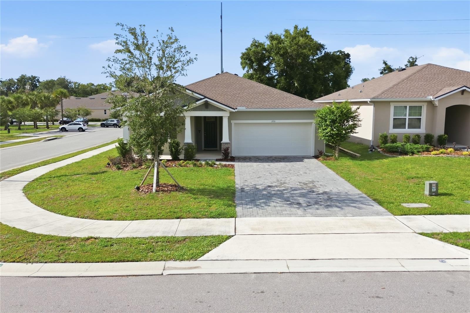 1733 Carnelian St Property Photo 2