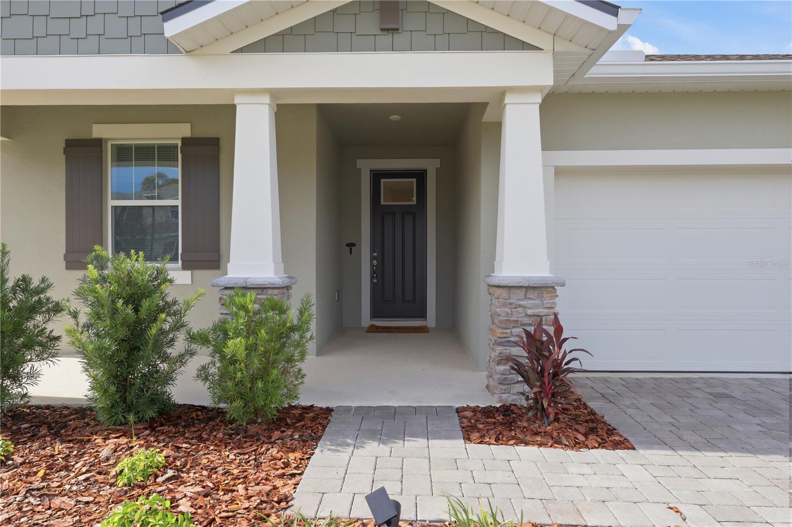 1733 Carnelian St Property Photo 3