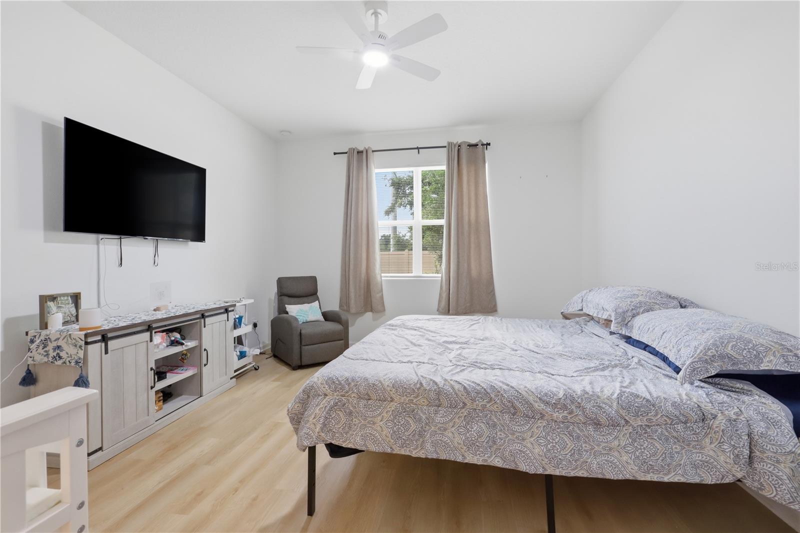 1733 Carnelian St Property Photo 15