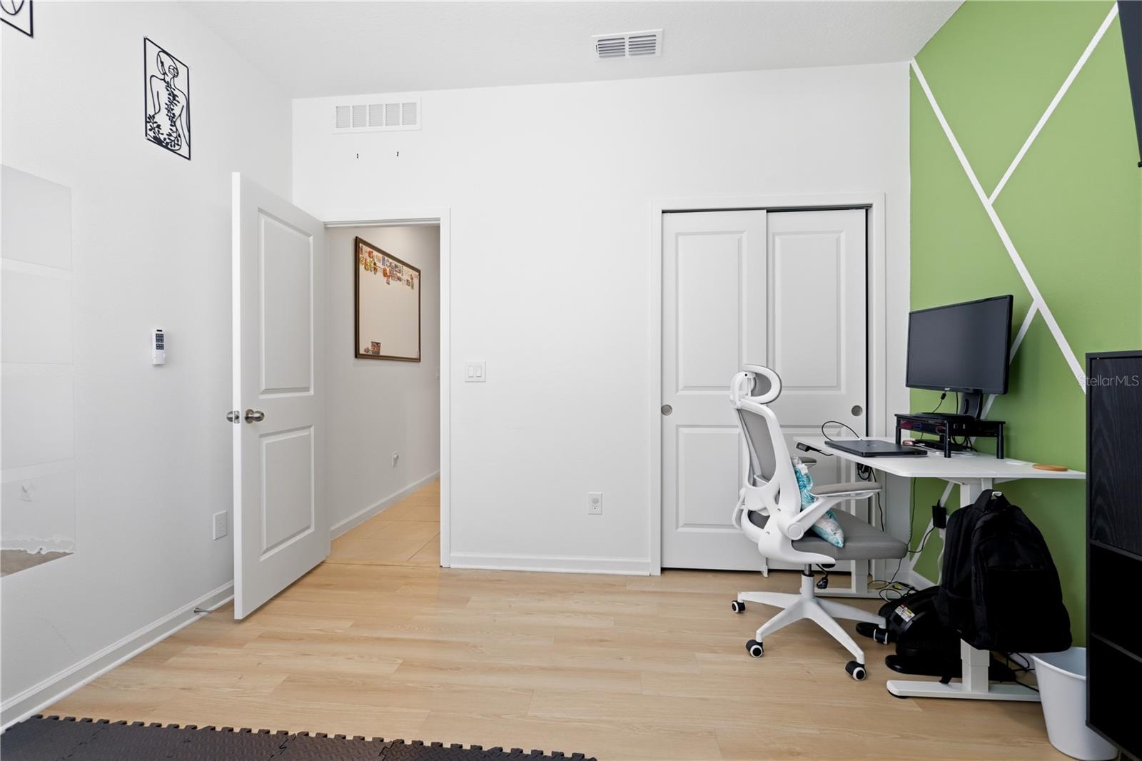 1733 Carnelian St Property Photo 21