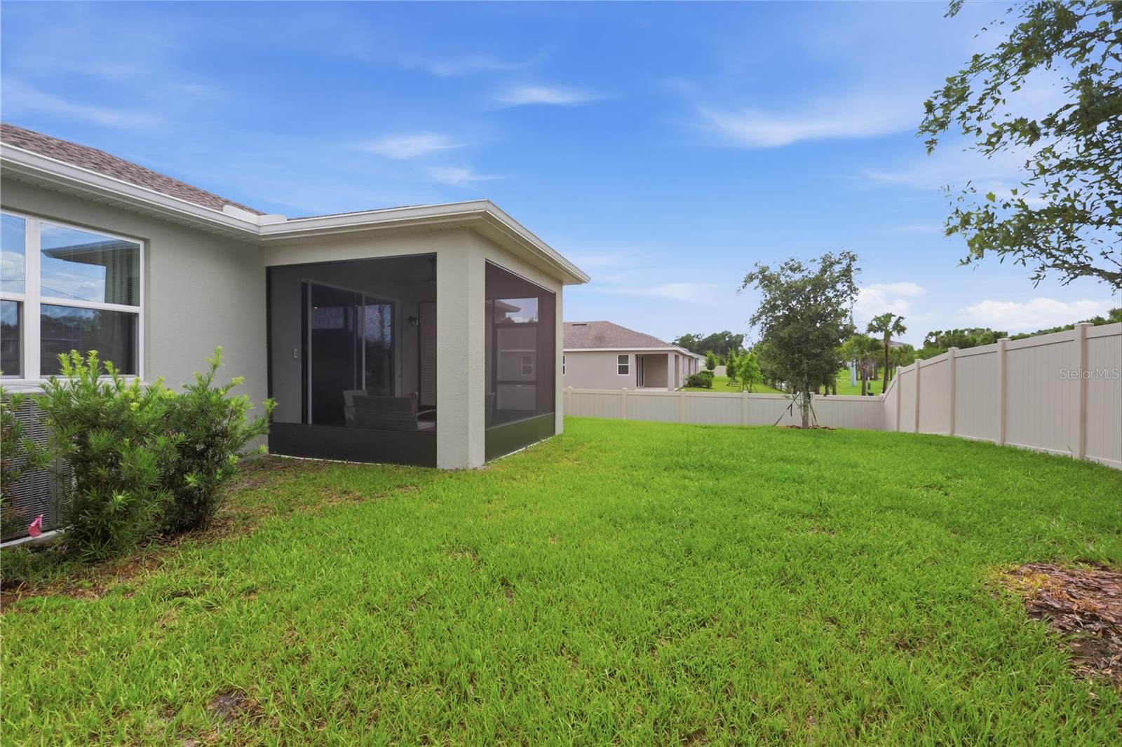1733 Carnelian St Property Photo 32