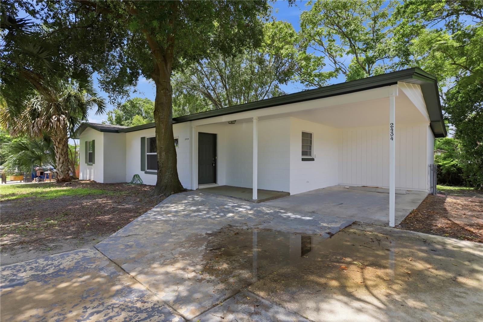 2434 Cardena Ave Property Photo 4