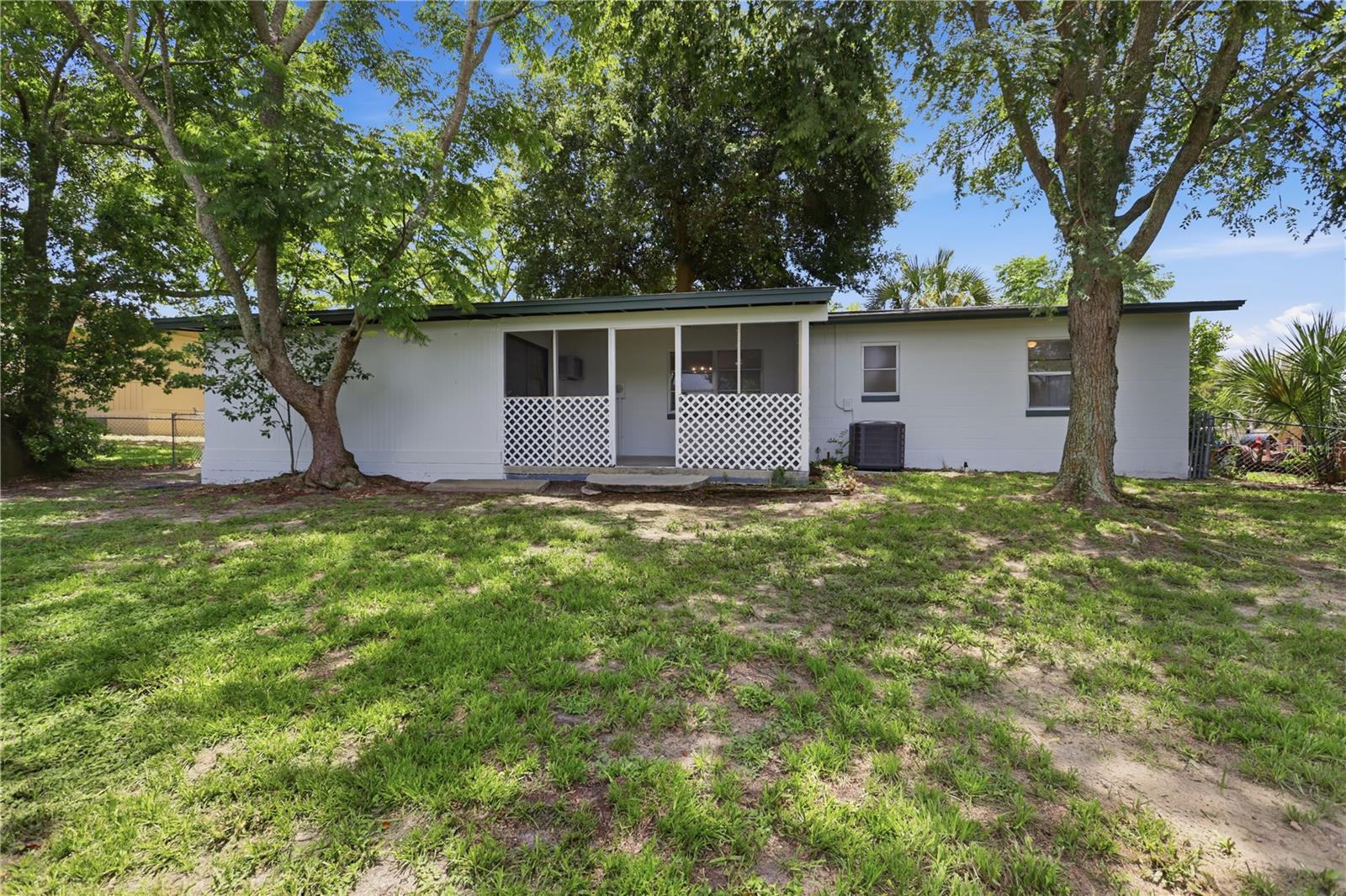 2434 Cardena Ave Property Photo 25