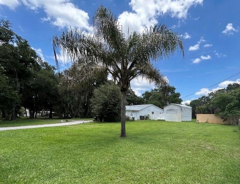 1671 Ford Rd Property Photo 2