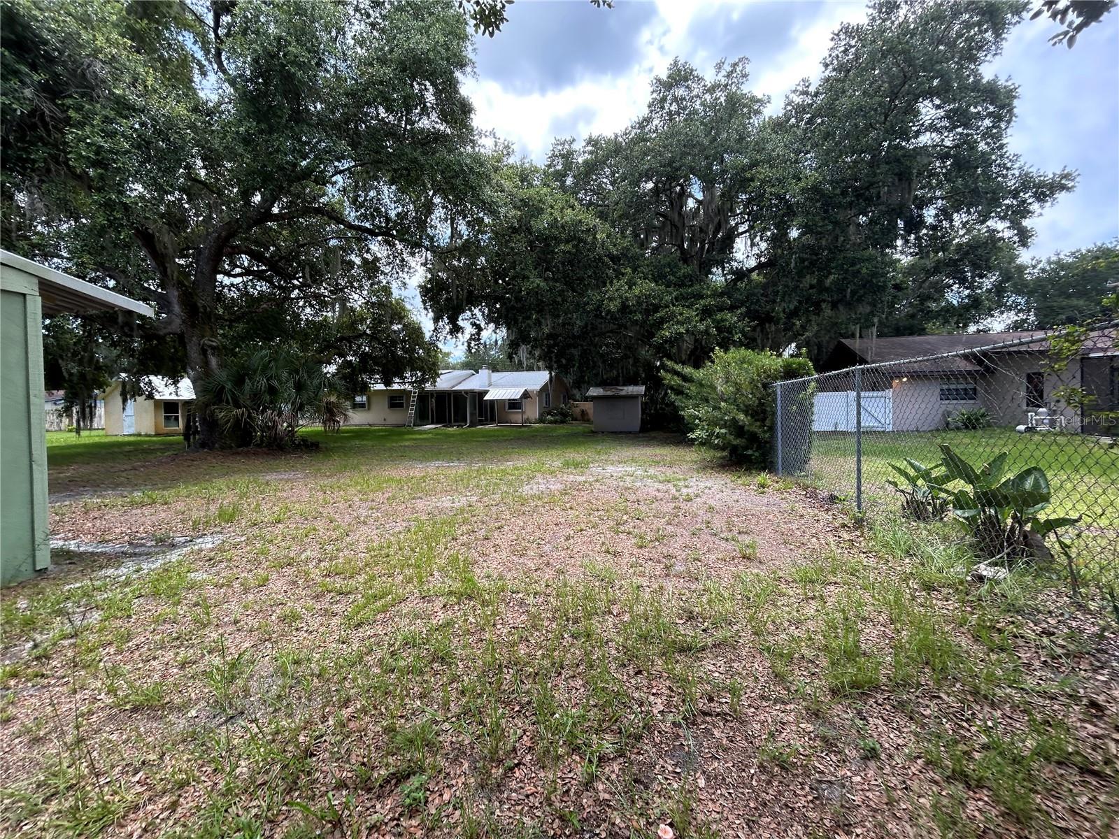 1671 Ford Rd Property Photo 7