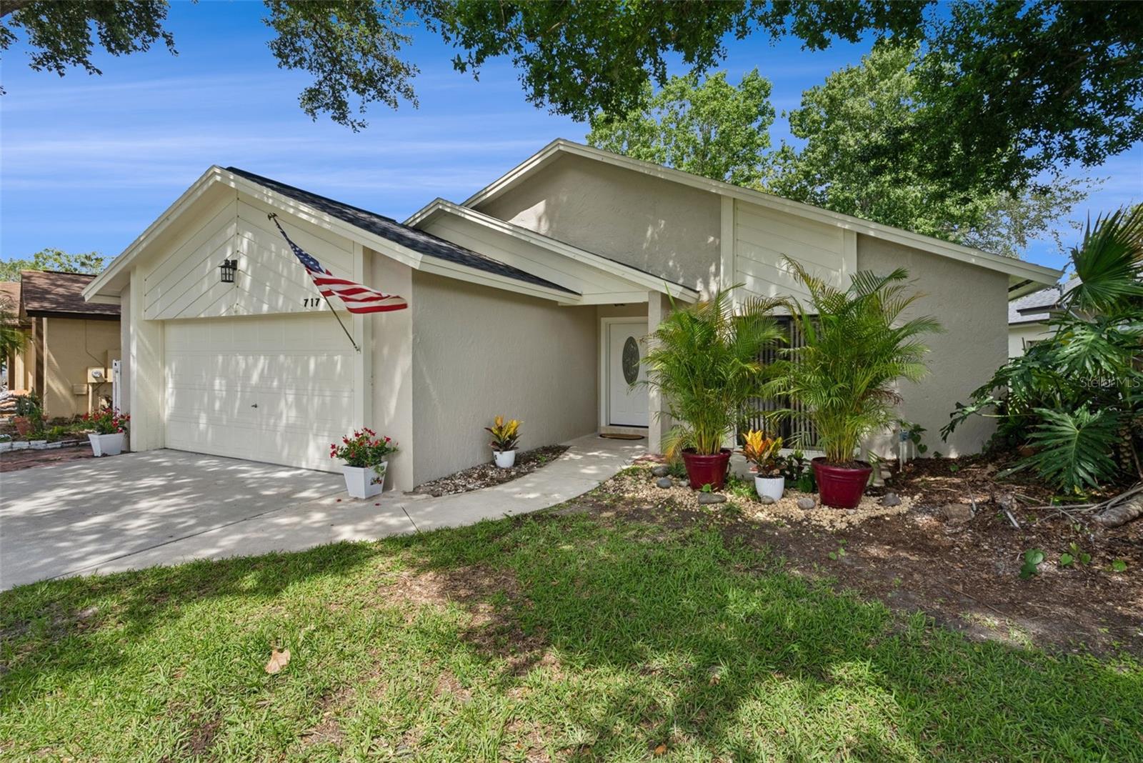717 ADIDAS RD Property Photo 1