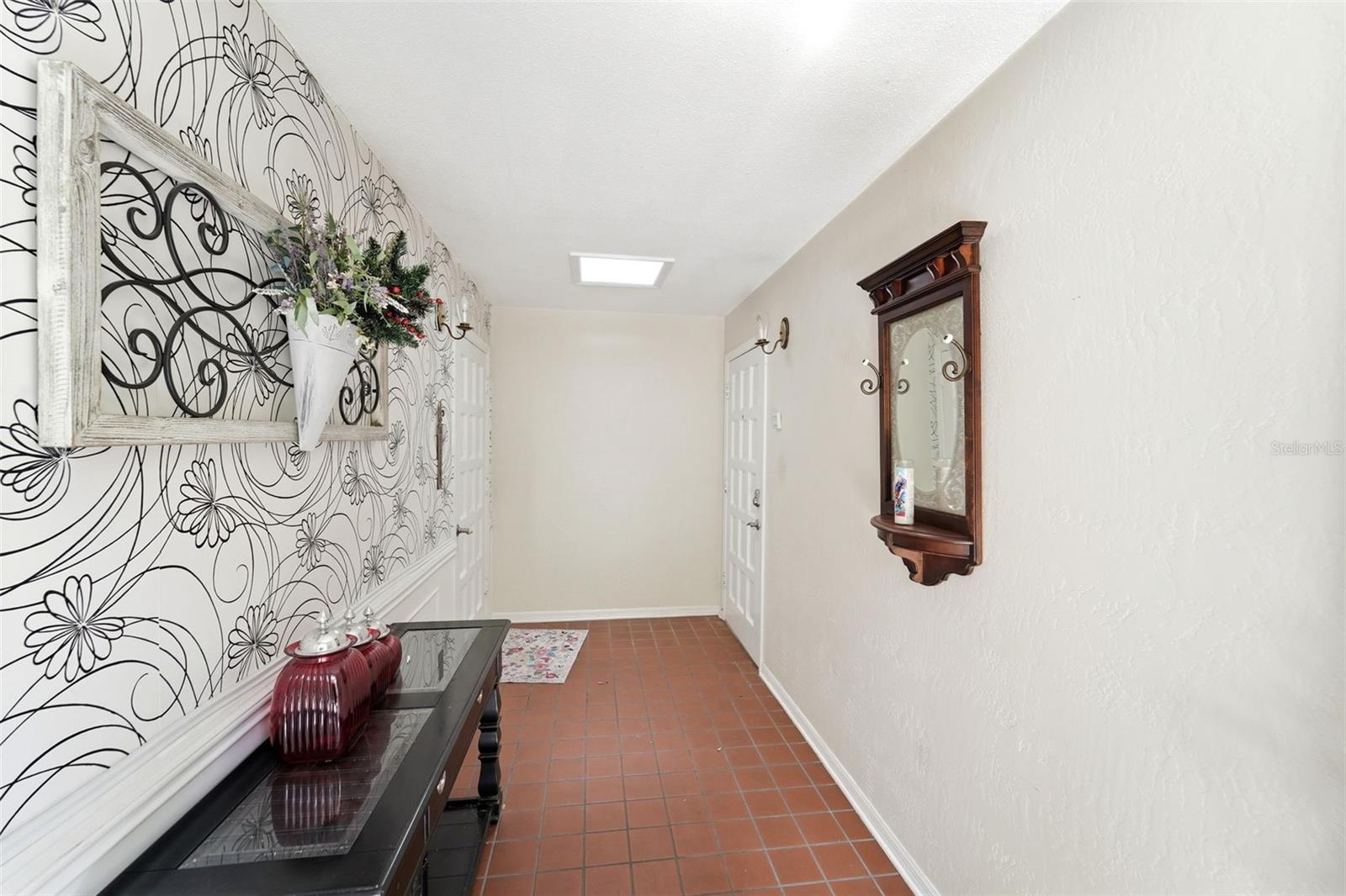820 S Hill Ave #40 Property Photo 6