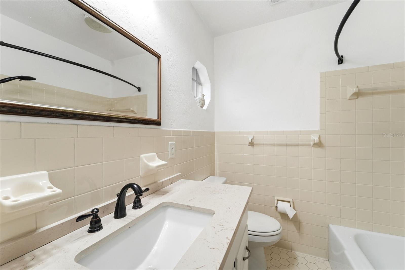 820 S Hill Ave #40 Property Photo 24