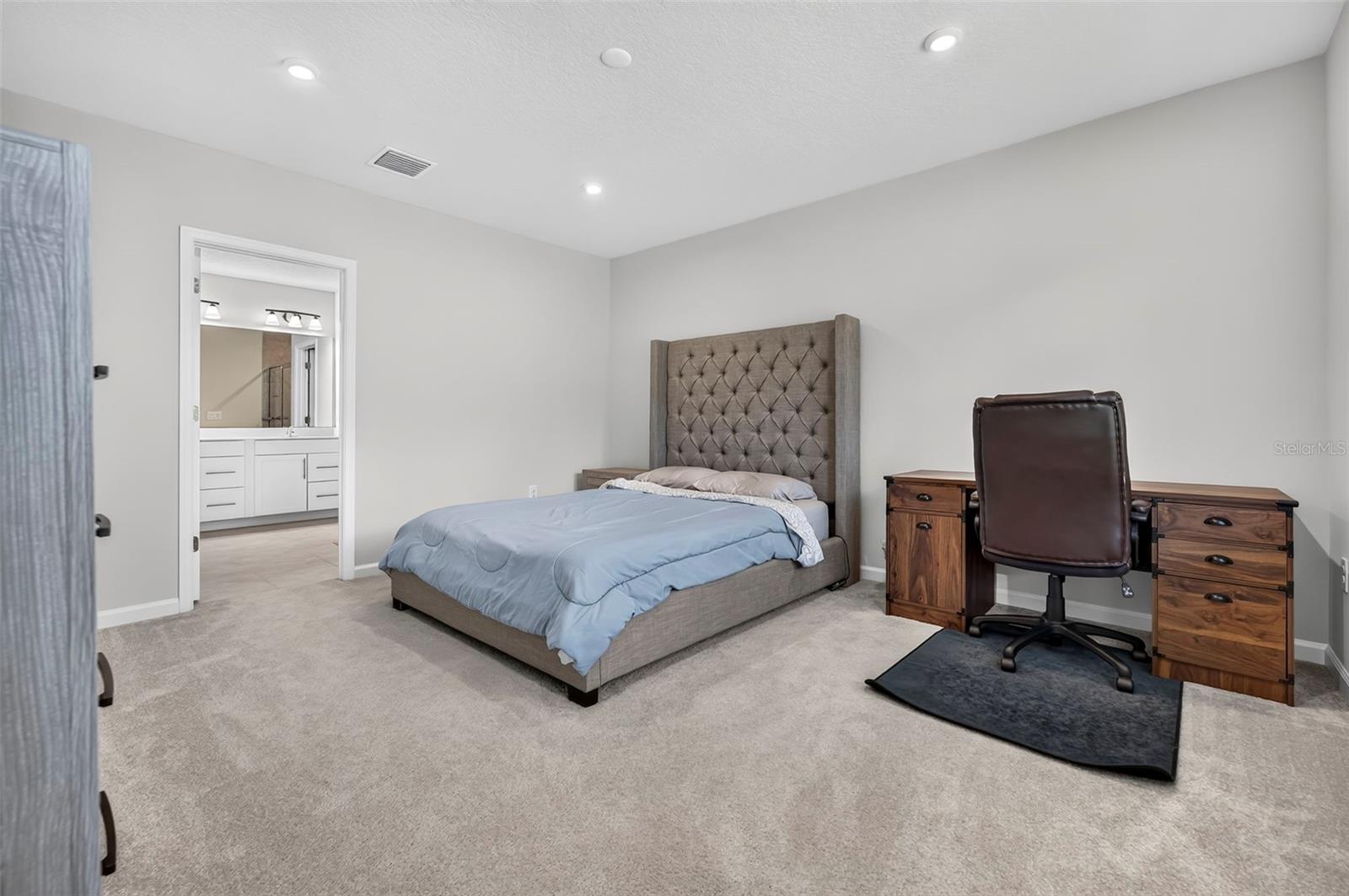 306 Eagle Harbor Way Property Photo 20