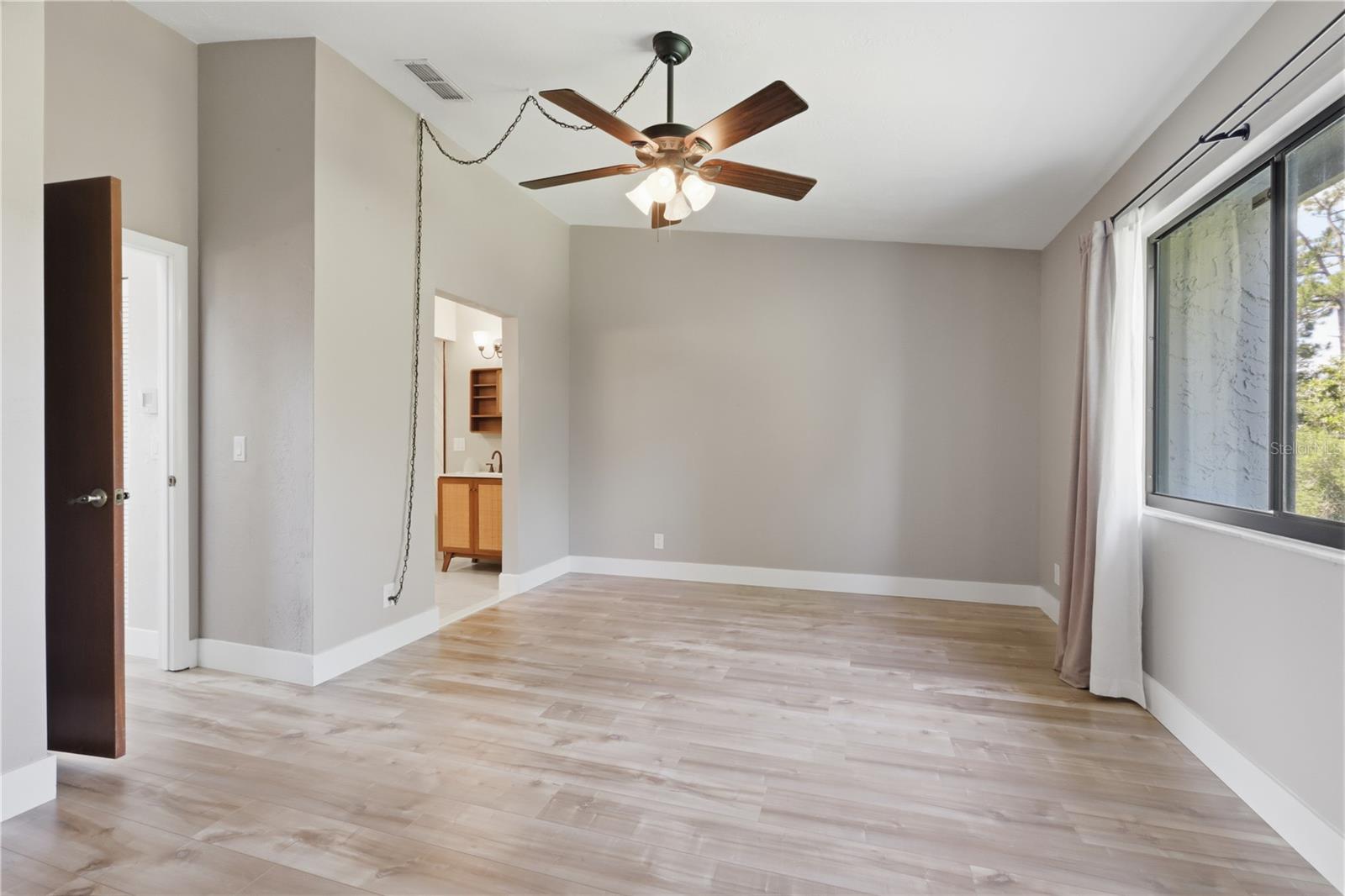 130 Limewood Pl #3 Property Photo 17