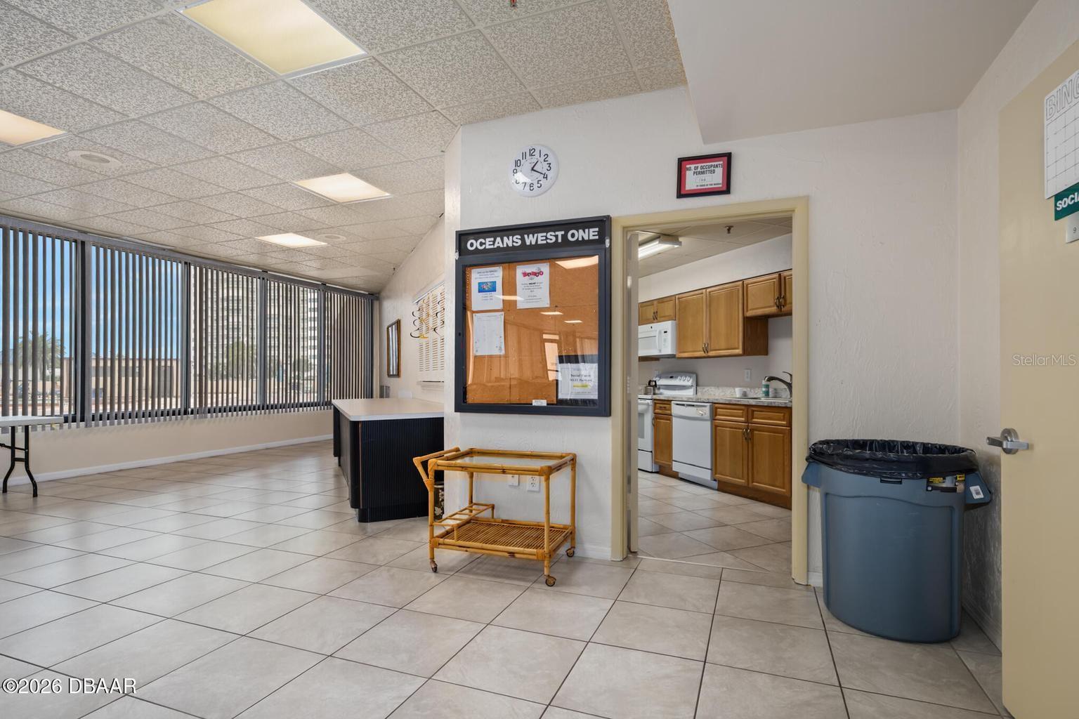 1 Oceans West Blvd #5a5 Property Photo 29
