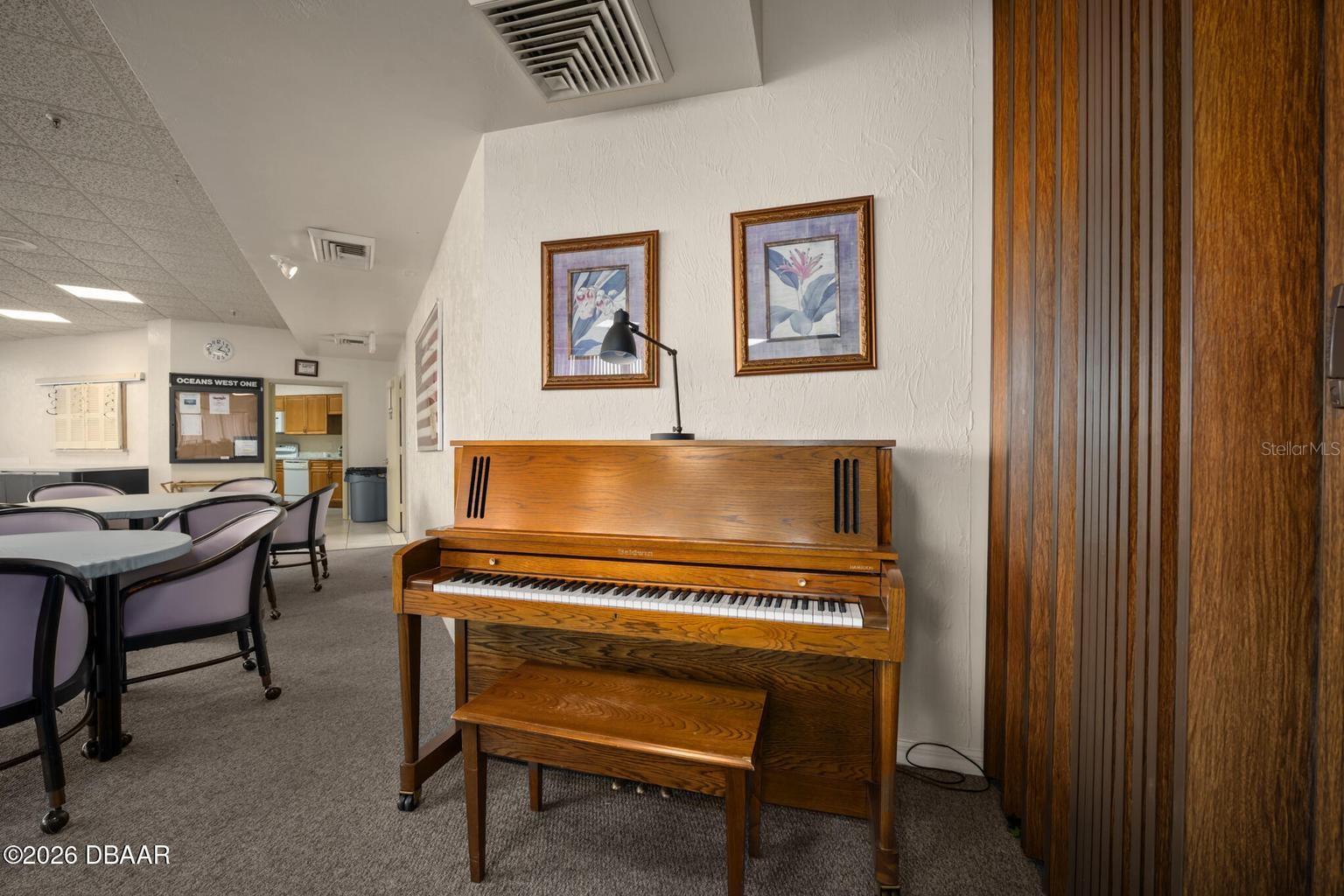 1 Oceans West Blvd #5a5 Property Photo 31