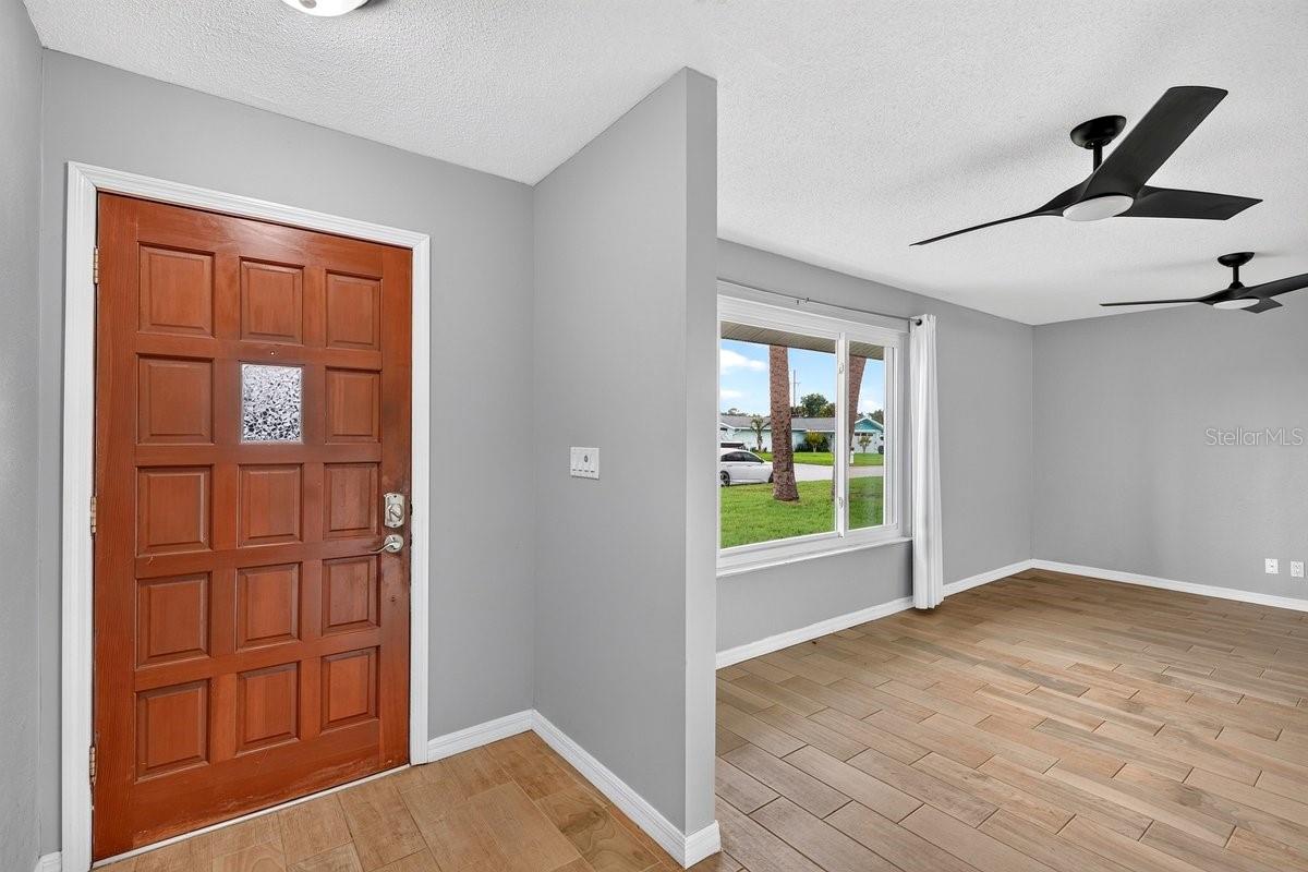 1309 Suwanee Rd Property Photo 4