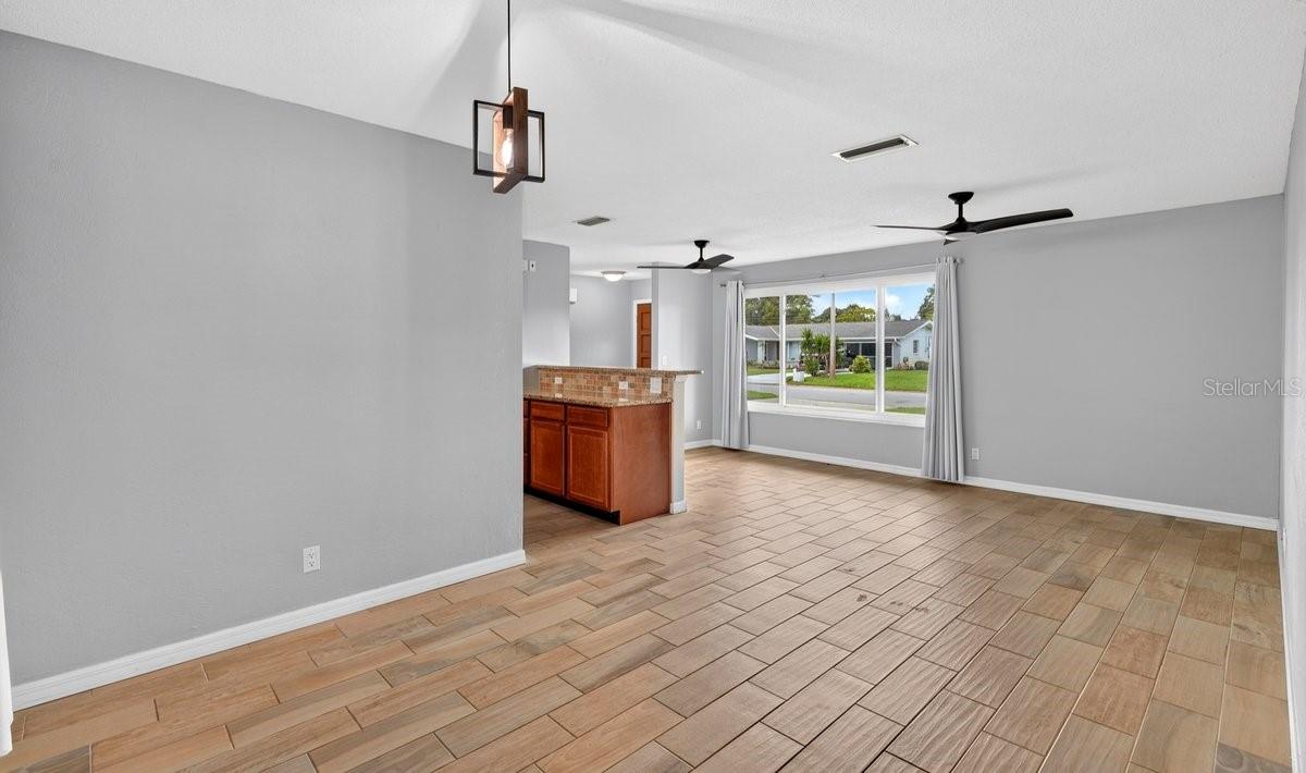 1309 Suwanee Rd Property Photo 8