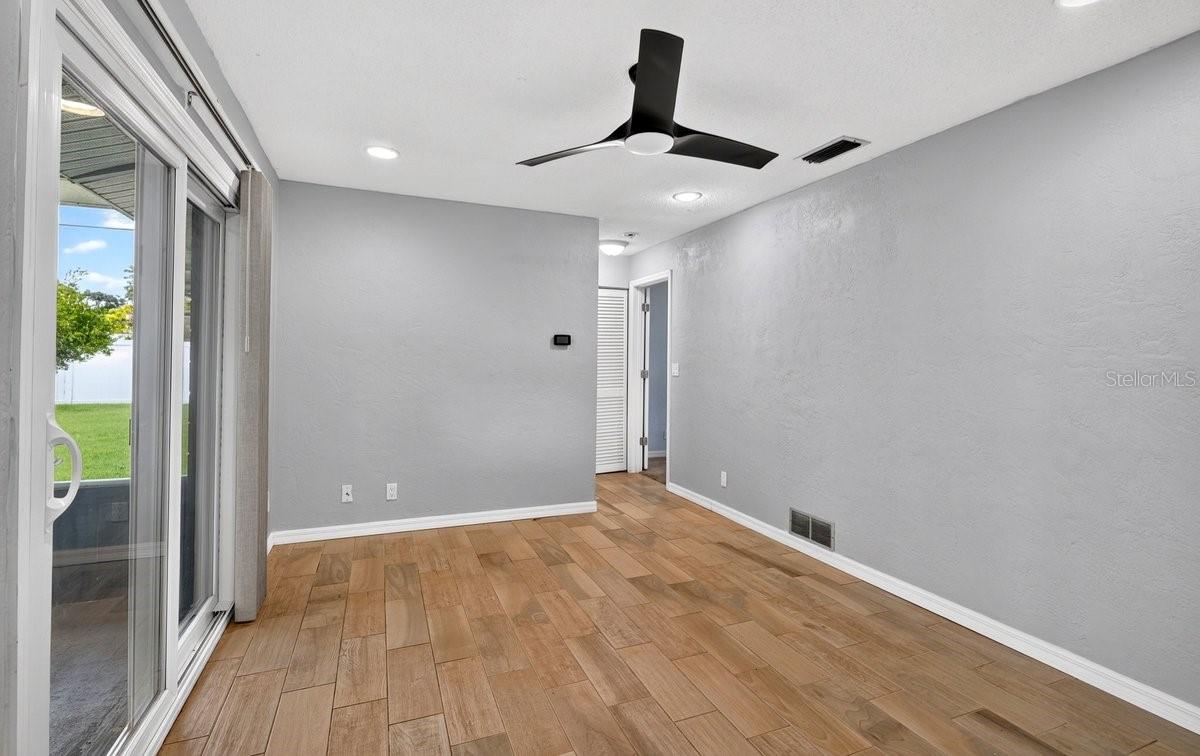 1309 Suwanee Rd Property Photo 10