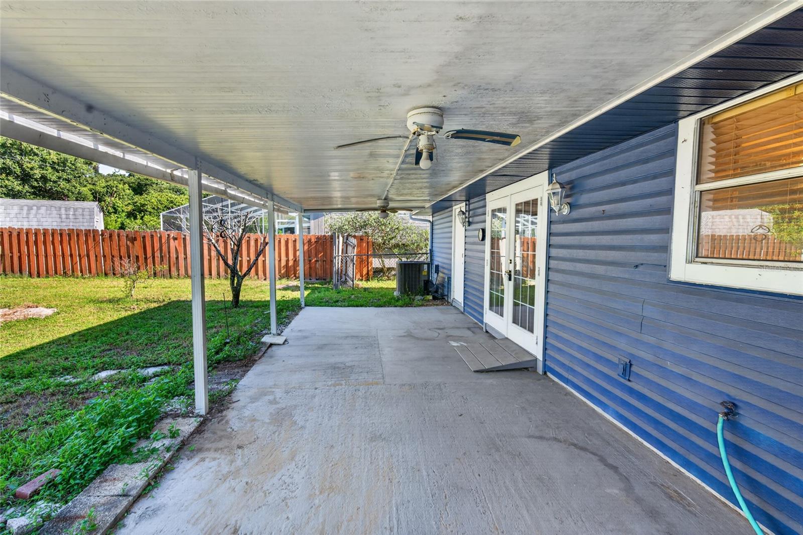 3012 Umbrella Tree Dr Property Photo 13