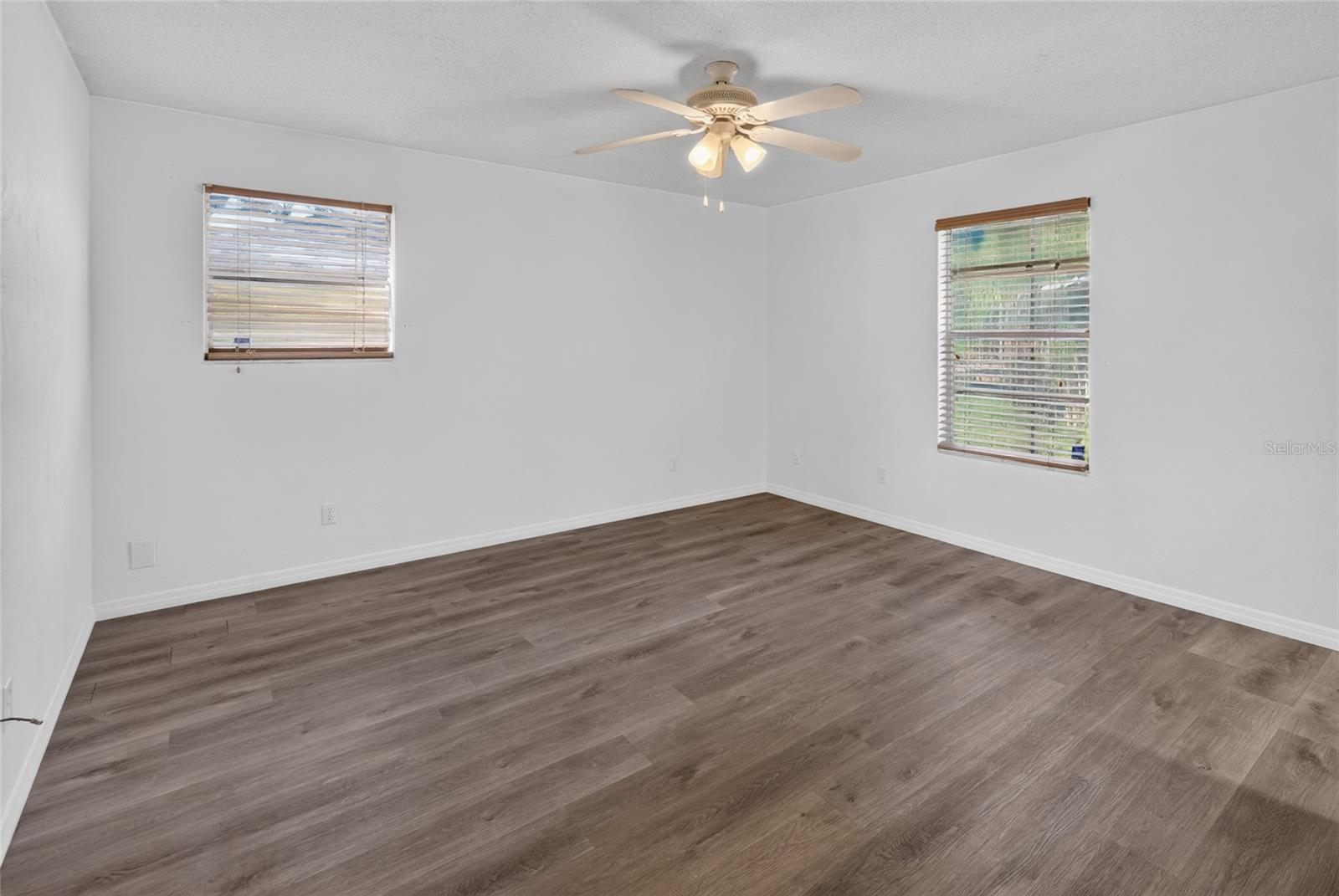 3012 Umbrella Tree Dr Property Photo 26