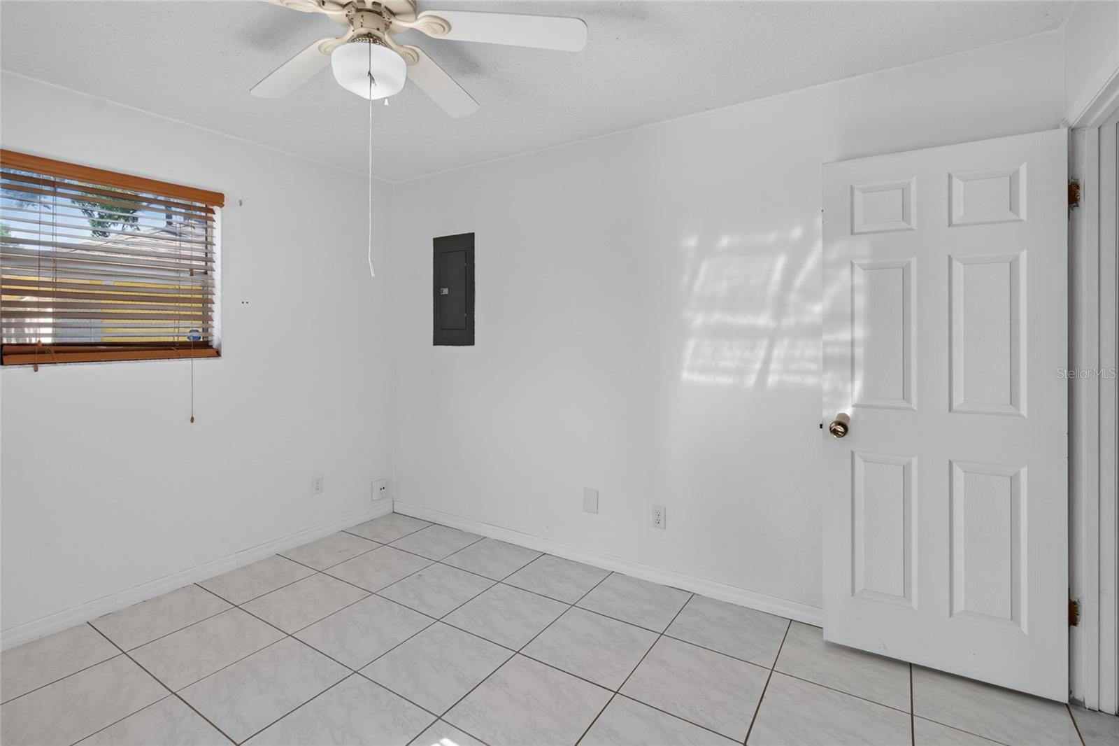 3012 Umbrella Tree Dr Property Photo 34