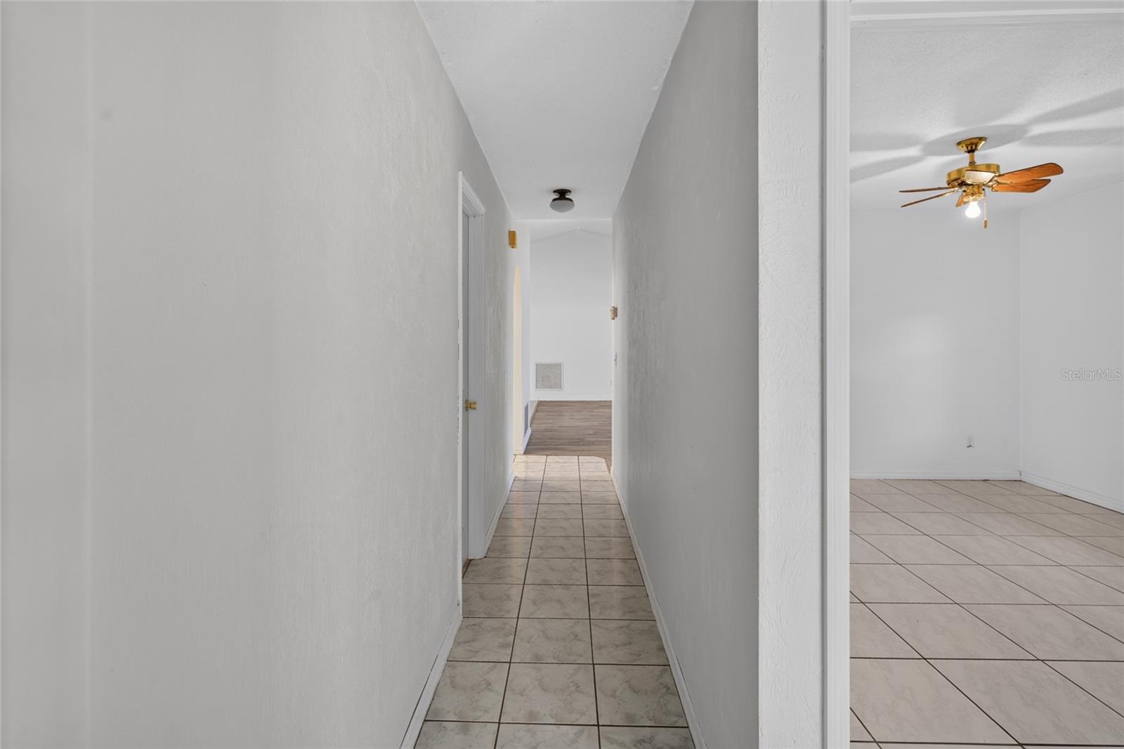 3012 Umbrella Tree Dr Property Photo 39