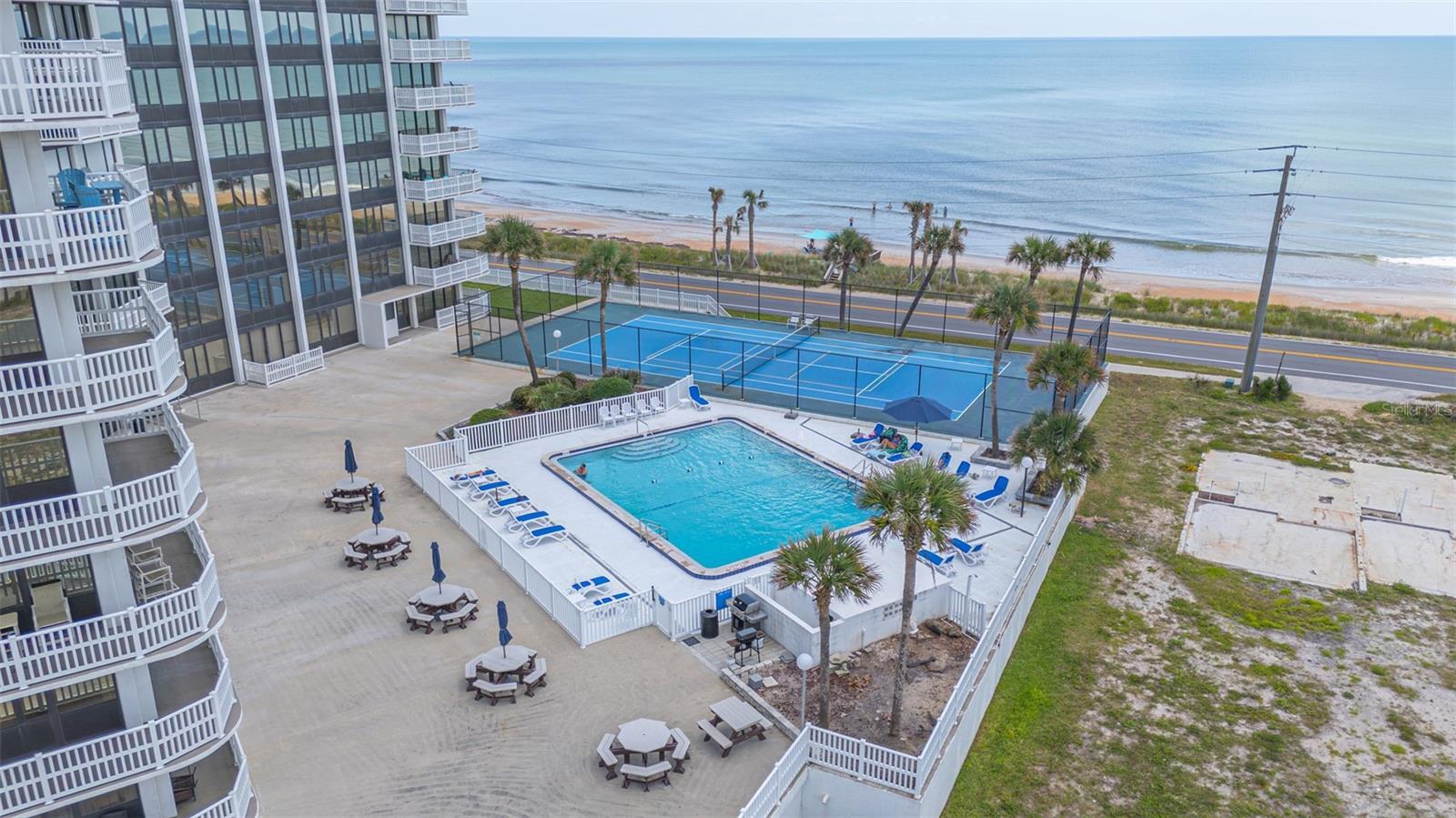 3580 S Ocean Shore Blvd #404 Property Photo 3