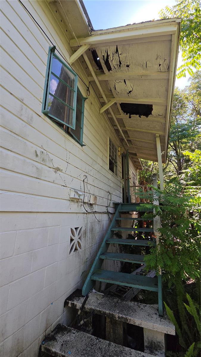 236 N Amelia Ave Property Photo 10