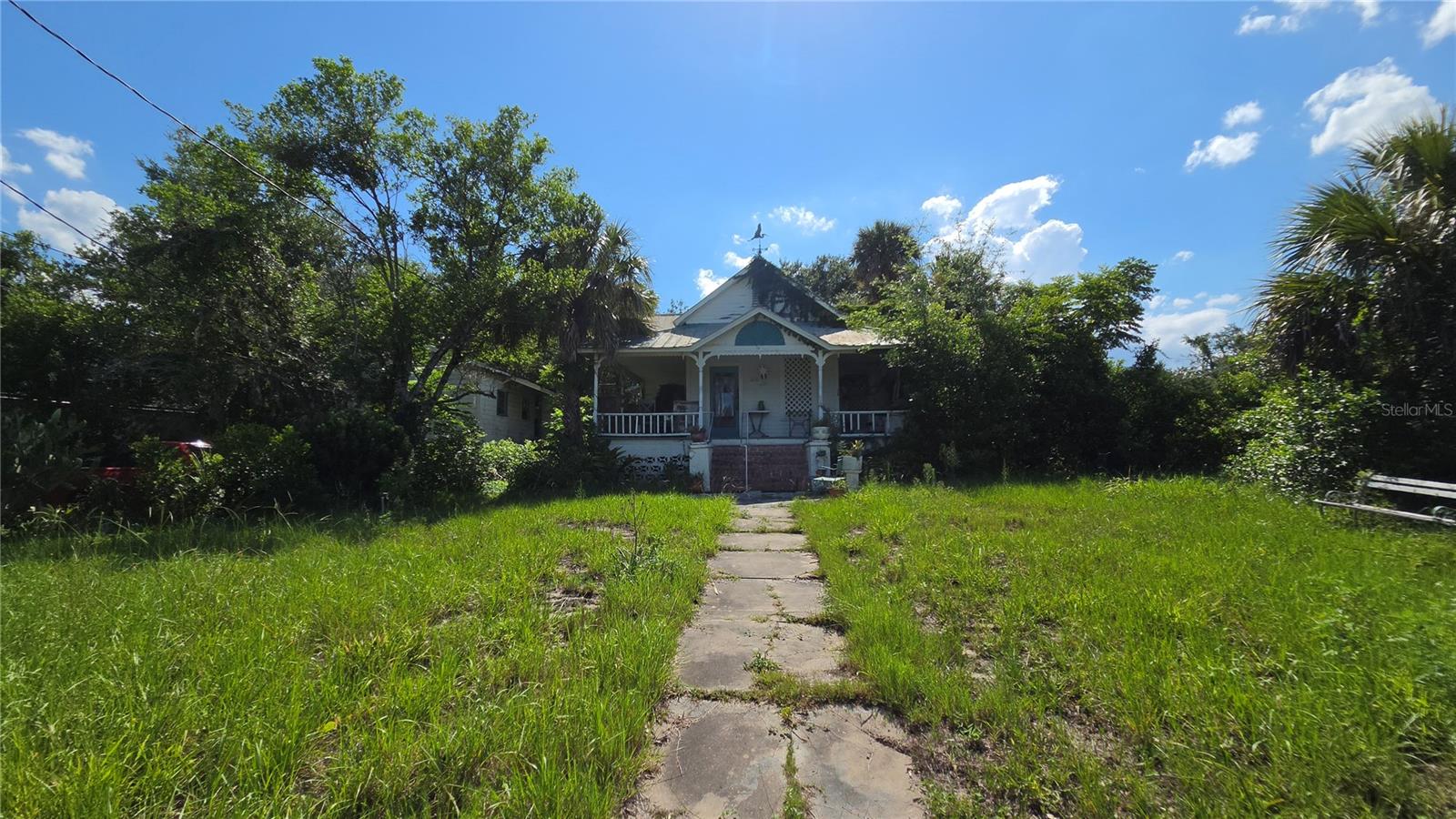 236 N Amelia Ave Property Photo 30