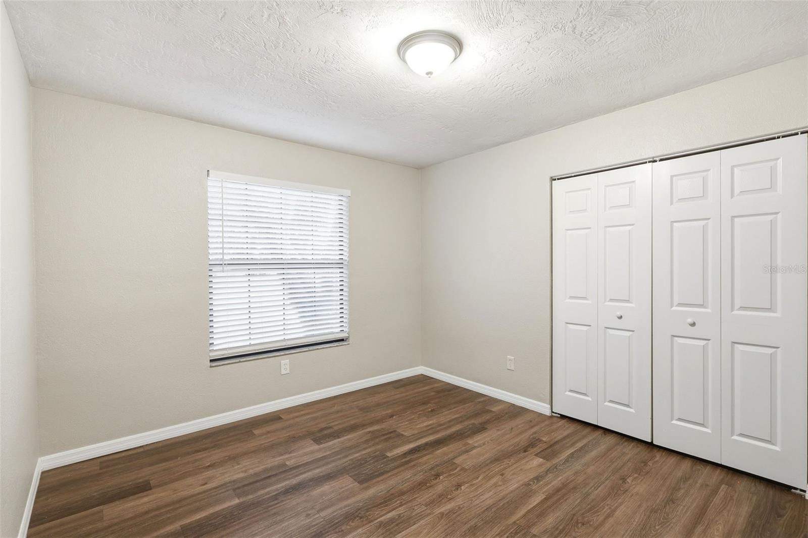 483 Spruceview Dr Property Photo 14