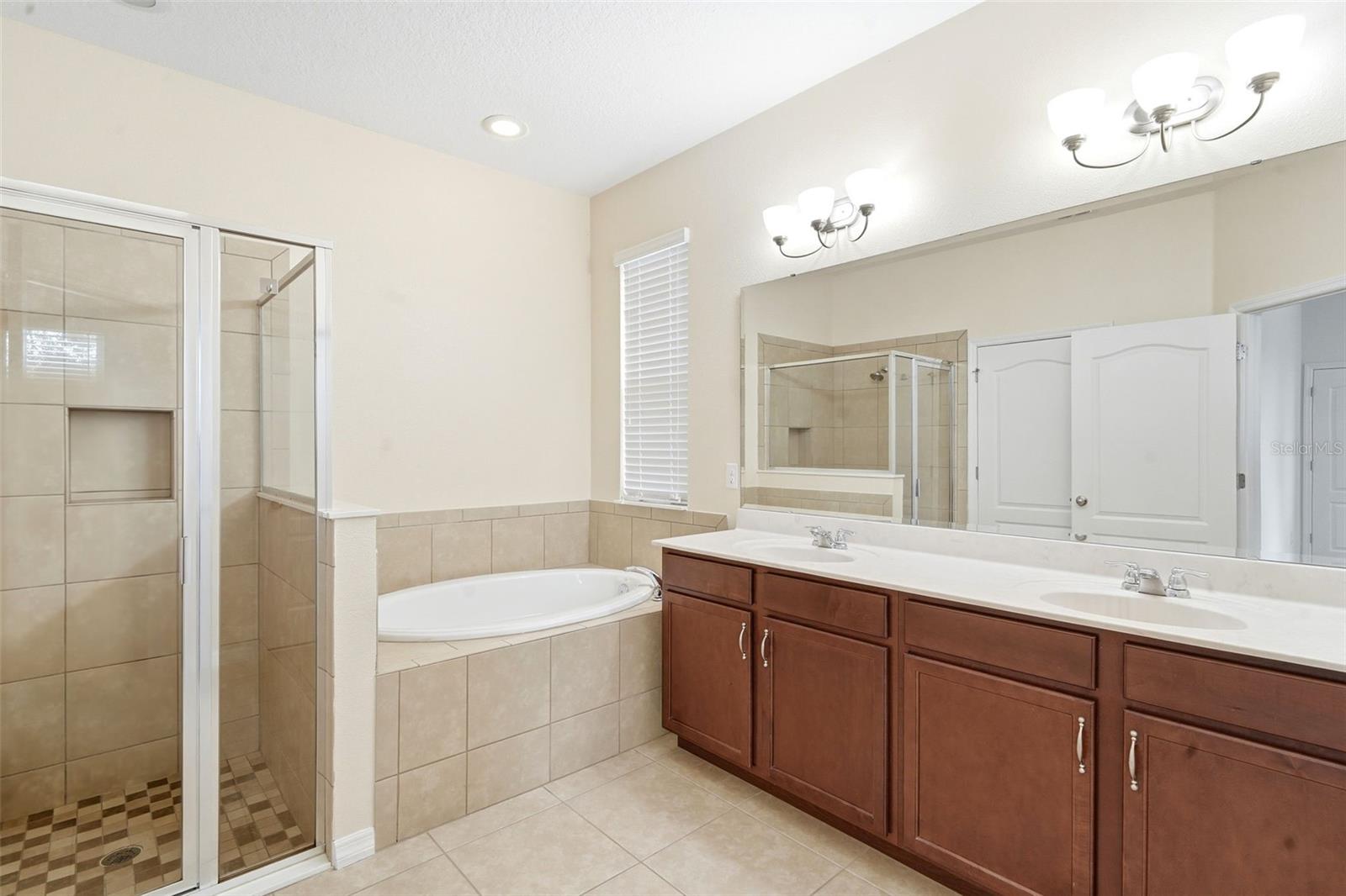 315 W Freesia Ct Property Photo 29