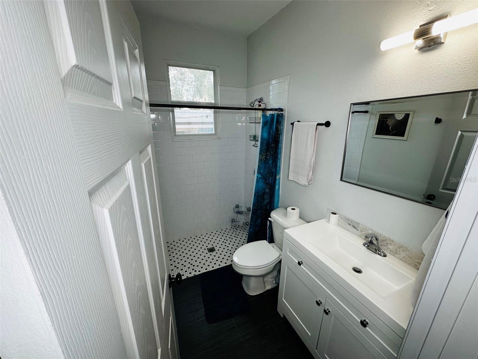 606 W Voorhis Ave Property Photo 13