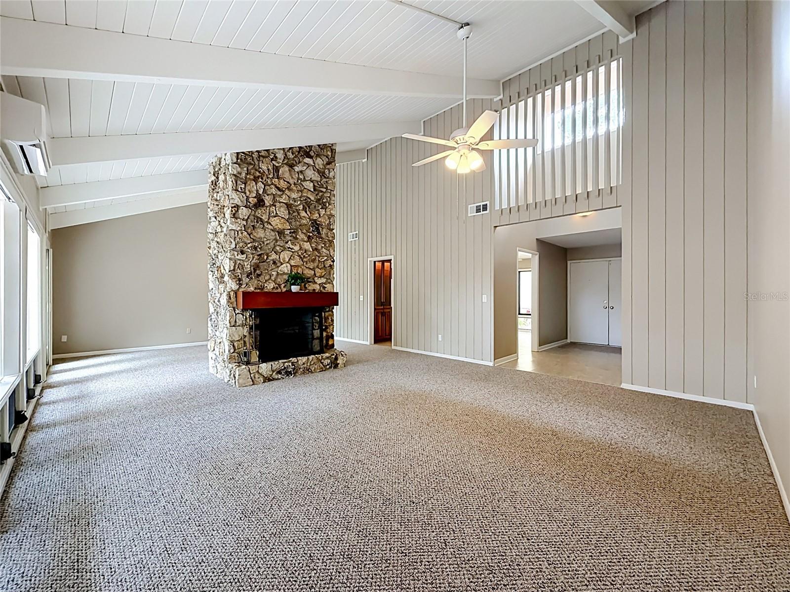 111 Juniper Ln Property Photo 21