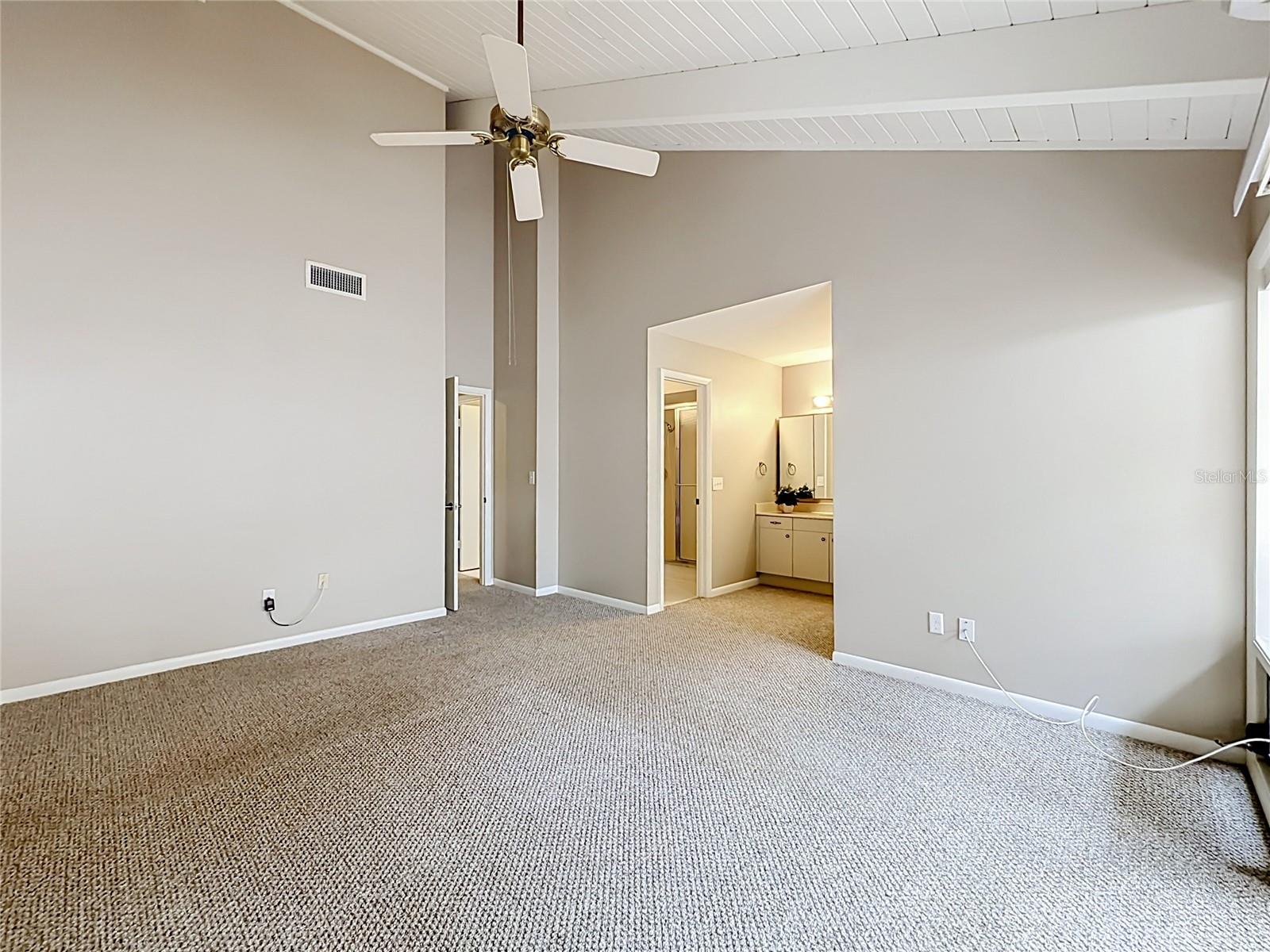 111 Juniper Ln Property Photo 26