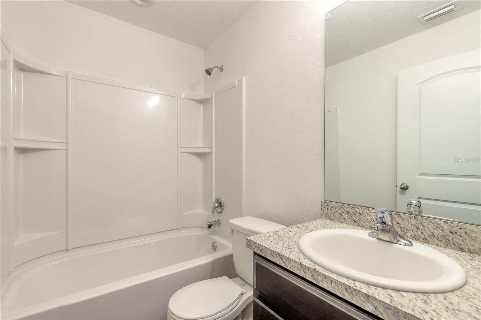 1708 Windward Oaks Dr Property Photo 16