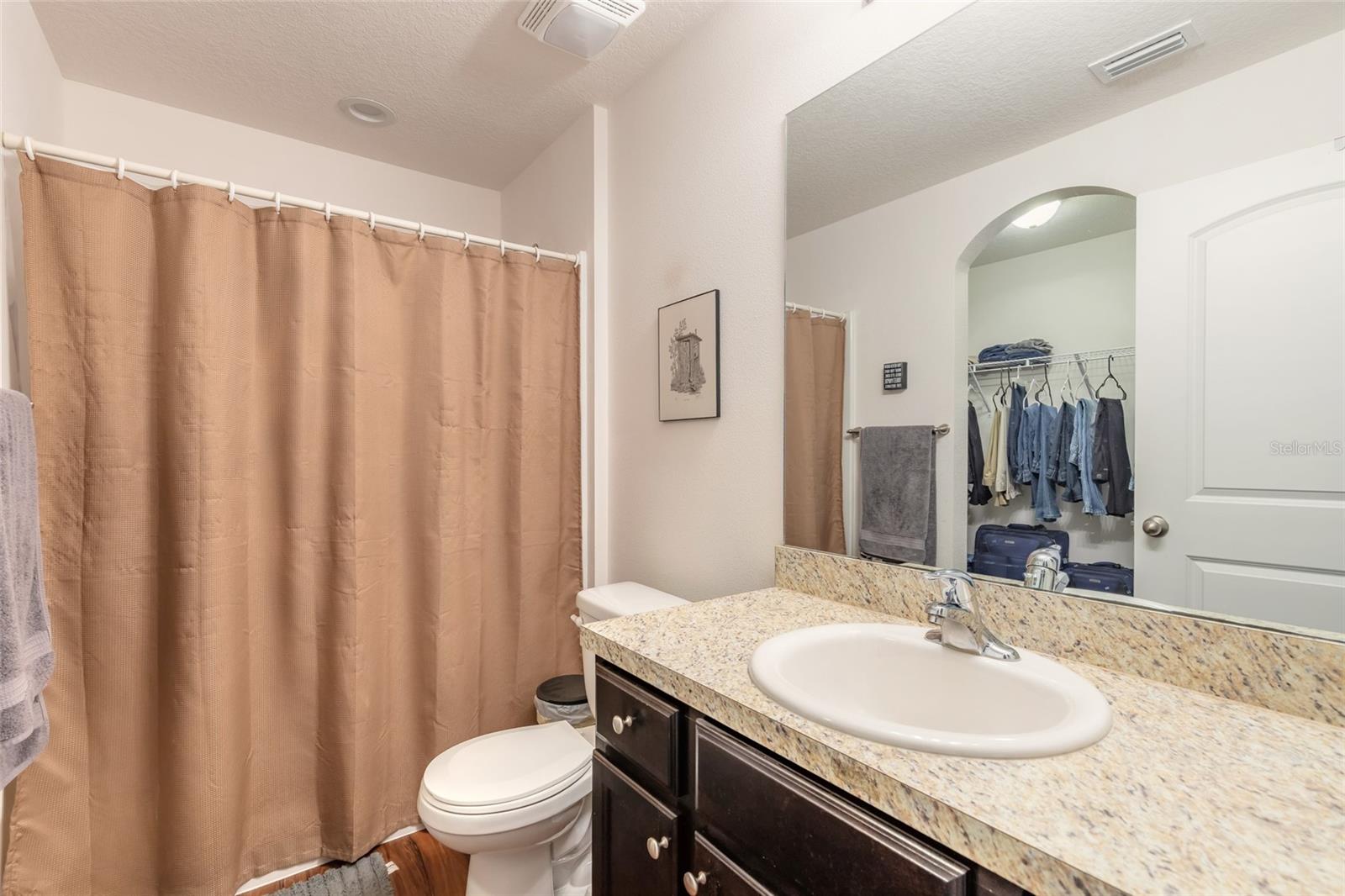 1708 Windward Oaks Dr Property Photo 22